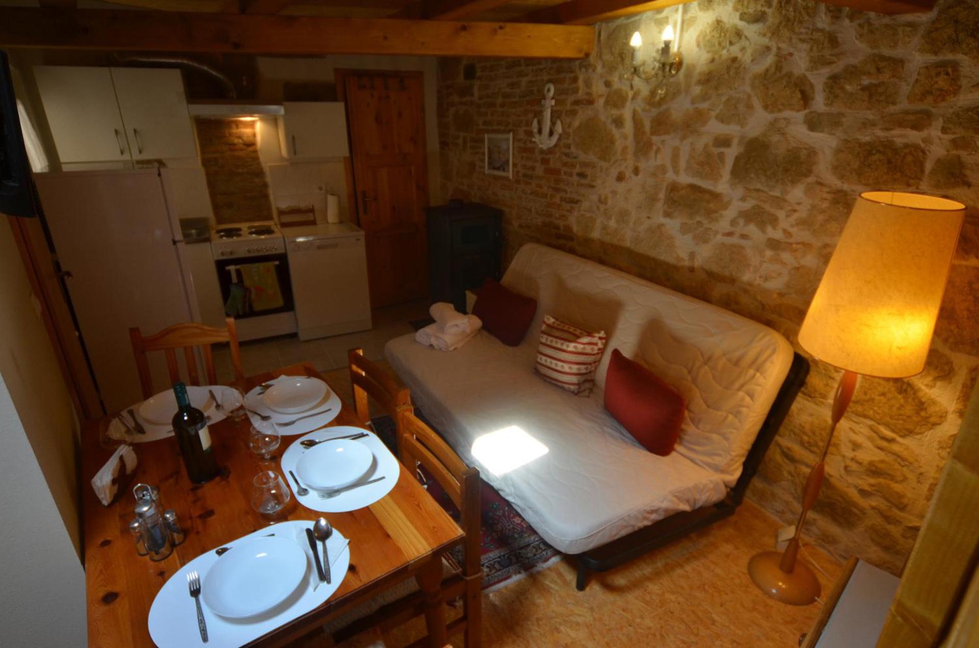 Studio Apartment La Maison de Catherine view 3