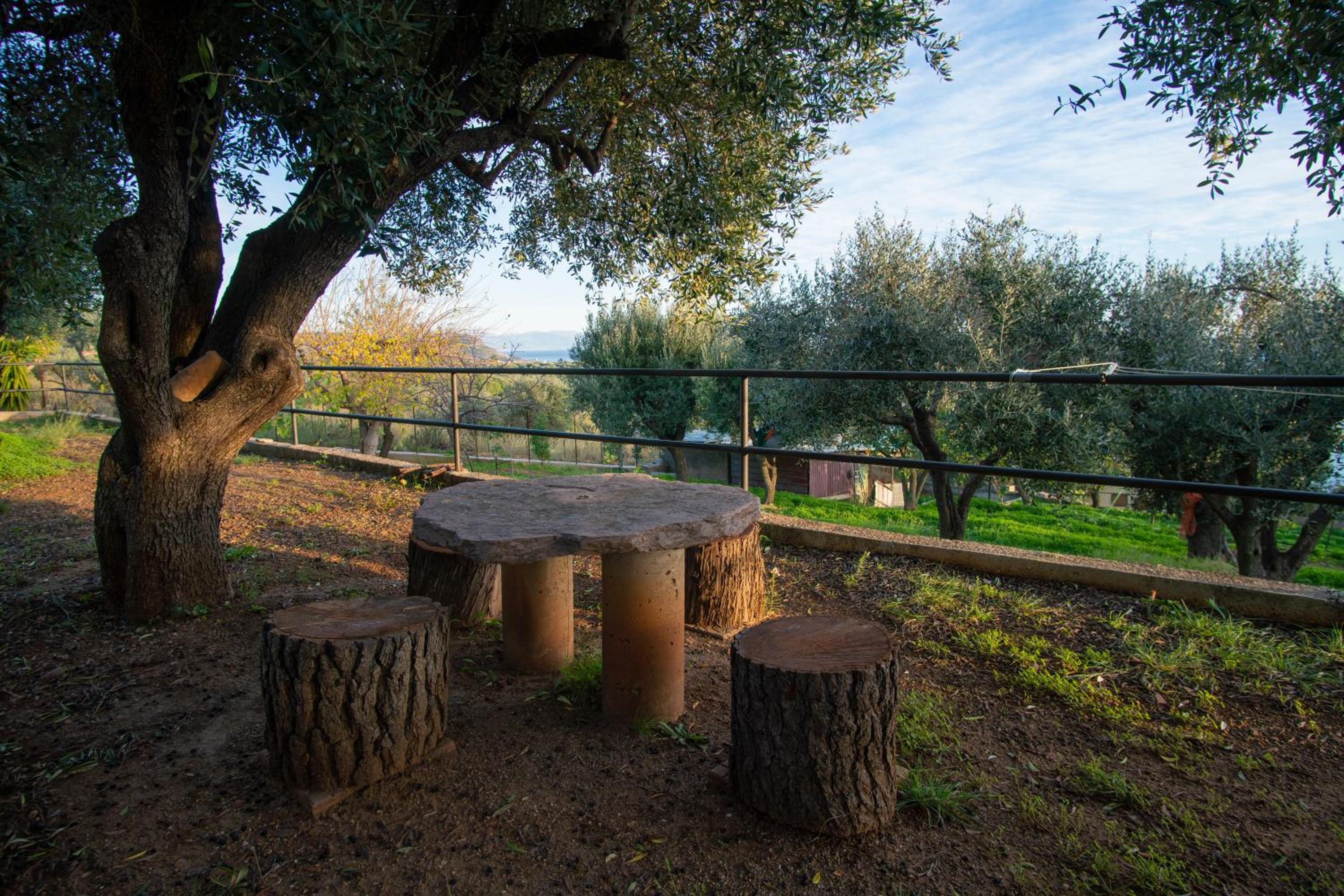 Villetta Fenosa view 3