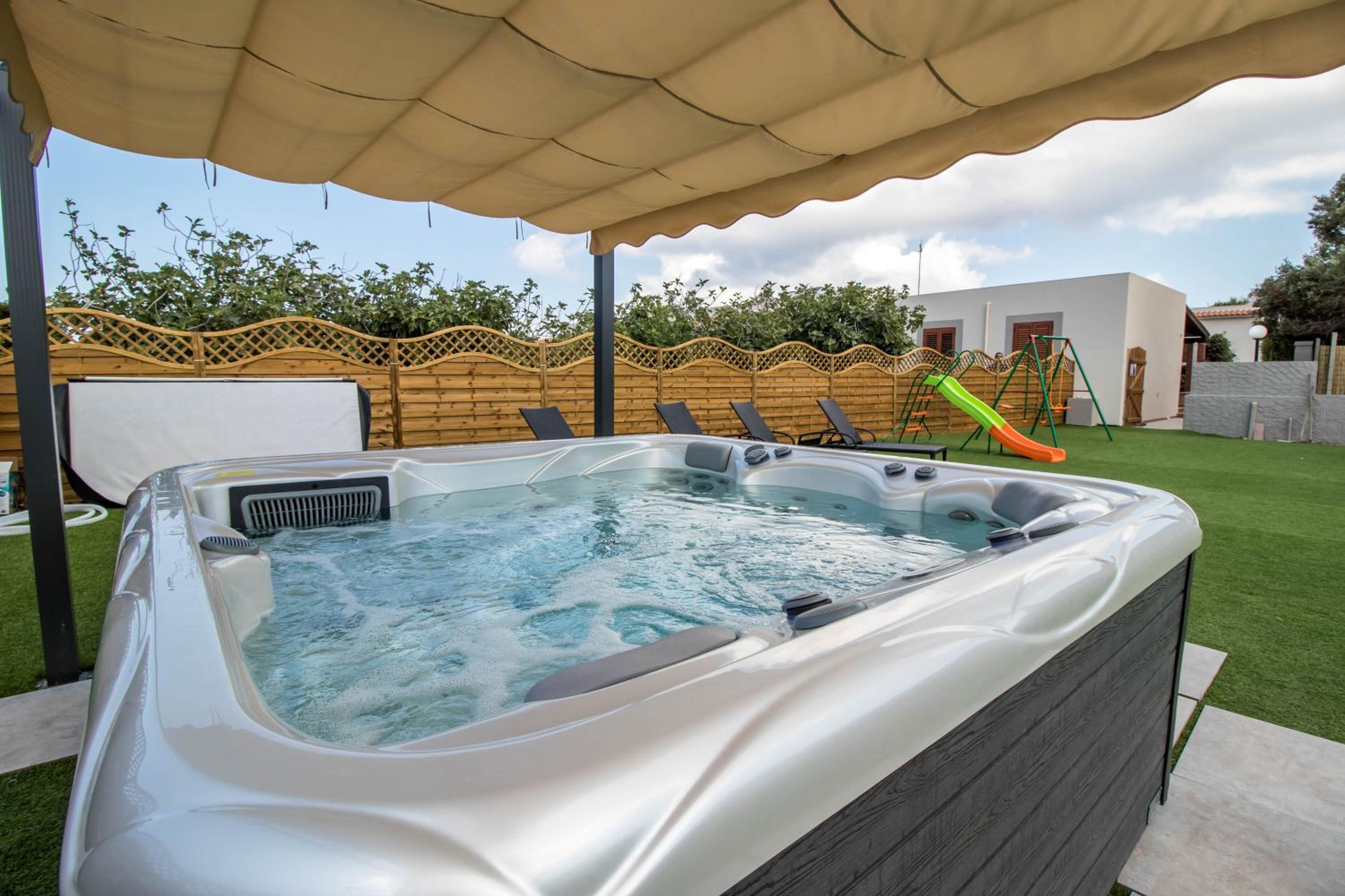 Jacuzzi
