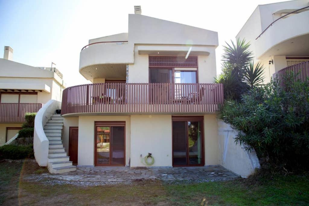OLIVIERA VILLA view 4