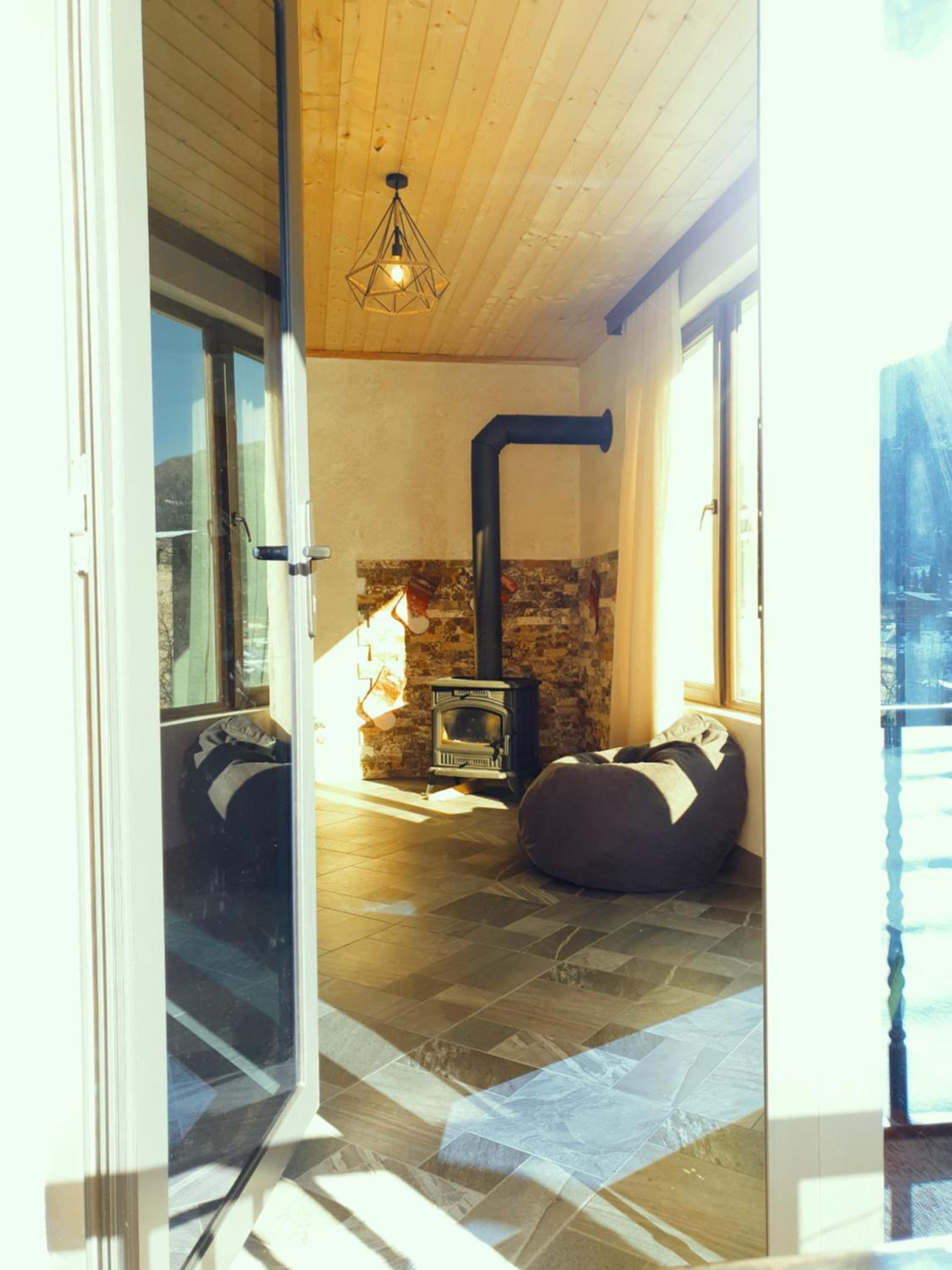 Photo 34