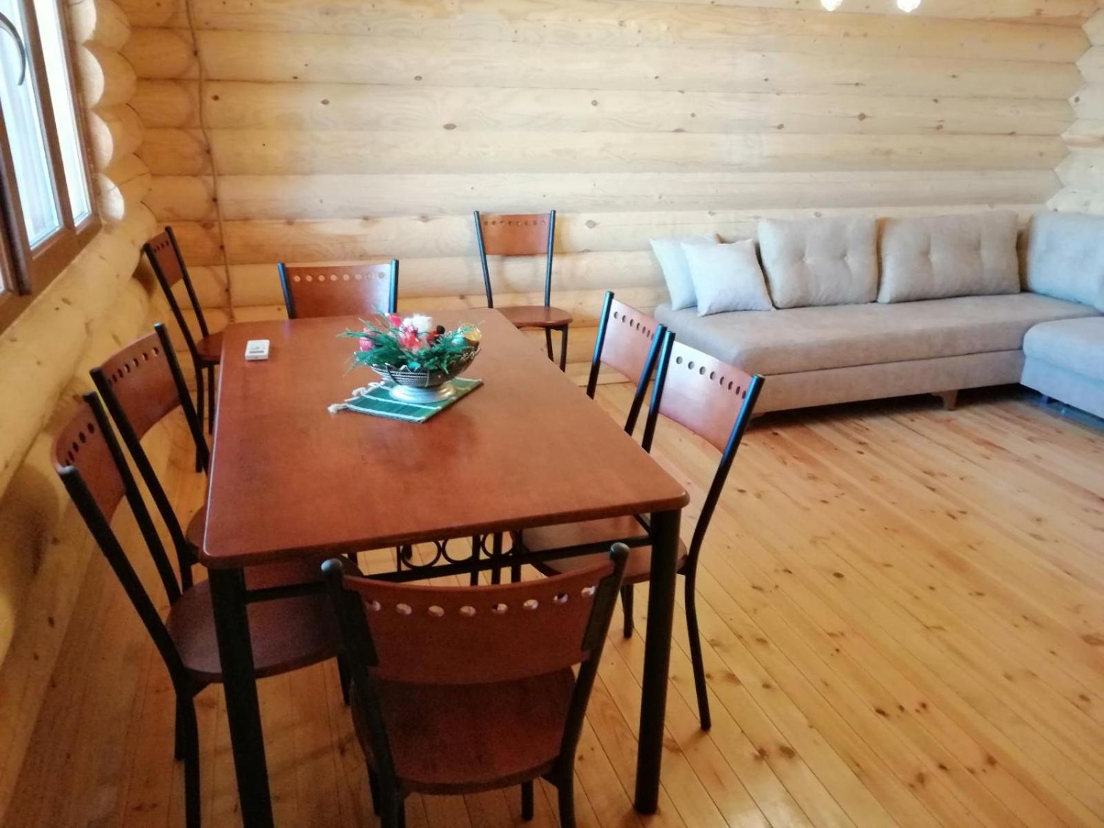 Cottage House Niniela view 5