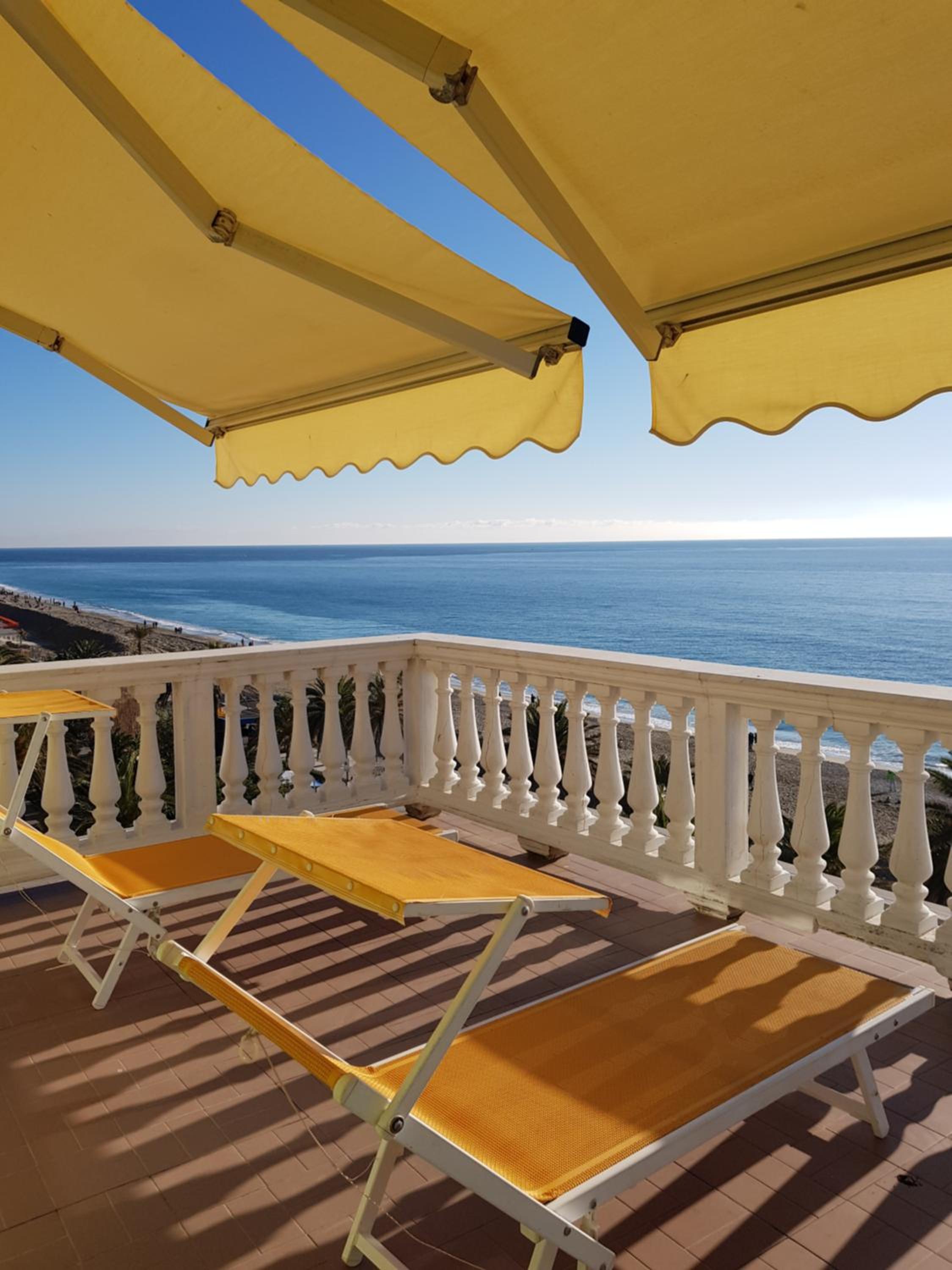 Photo 80