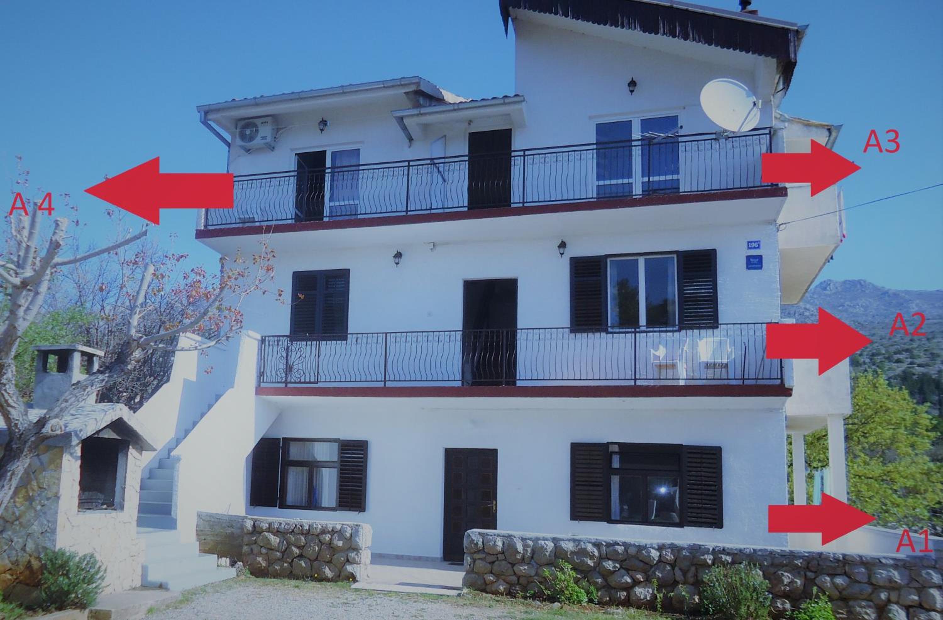 Apartments Vrša