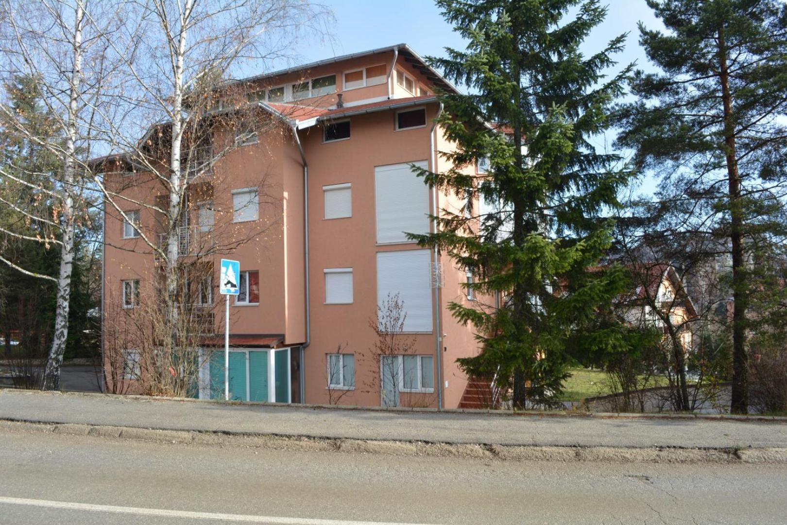 Matriks Apartment