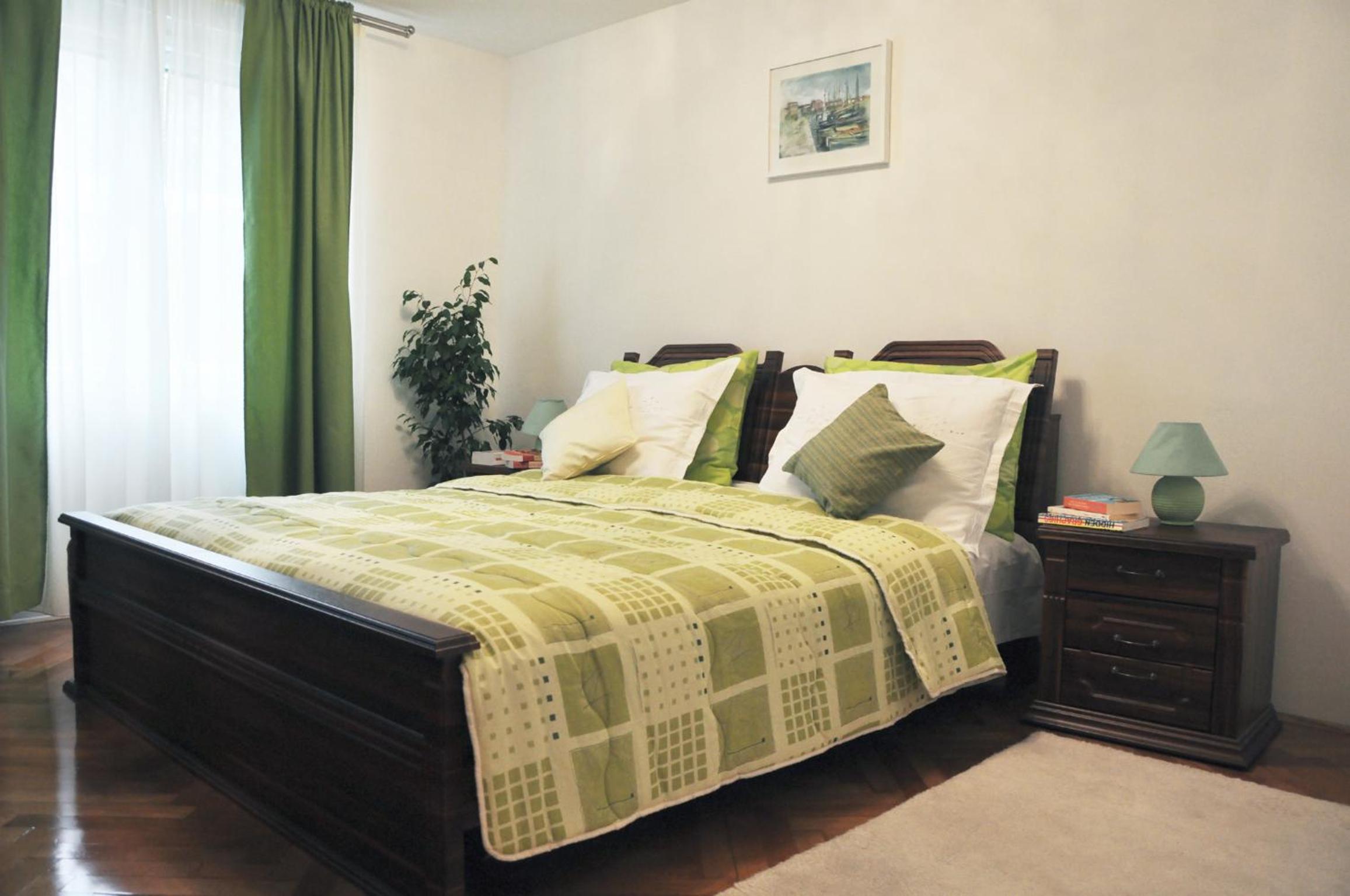 Apartment Center photo 3