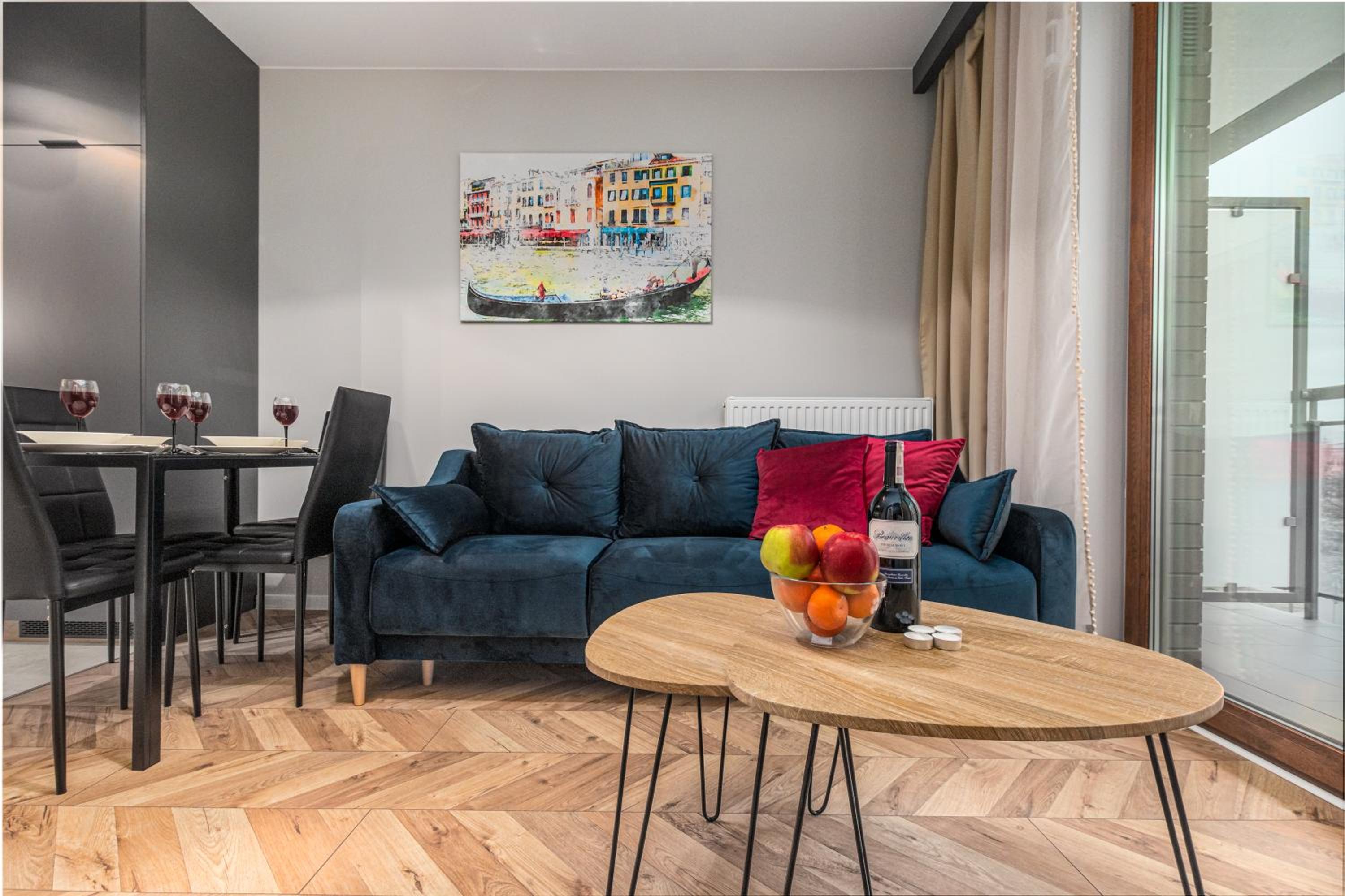 Apartments Warsaw Markowska by Renters