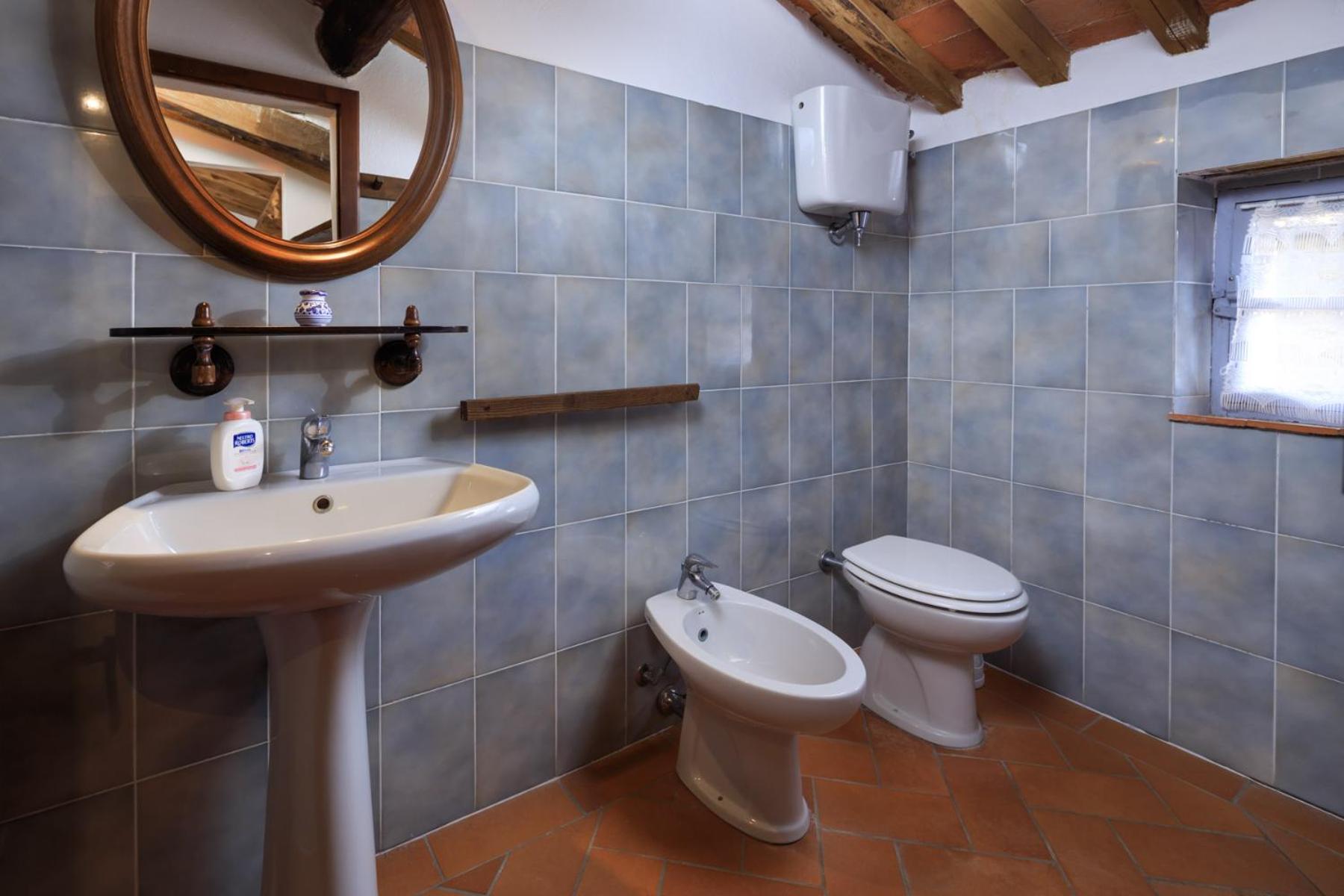 Borgo Palazzuolo Vecchio view 2