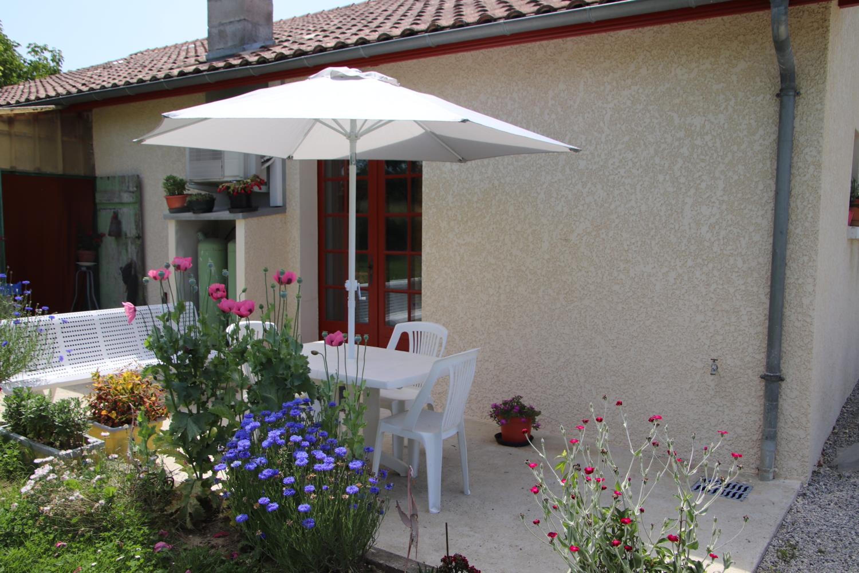 LE Gîte DE LA GRANGE DE BROUSTIC view 2
