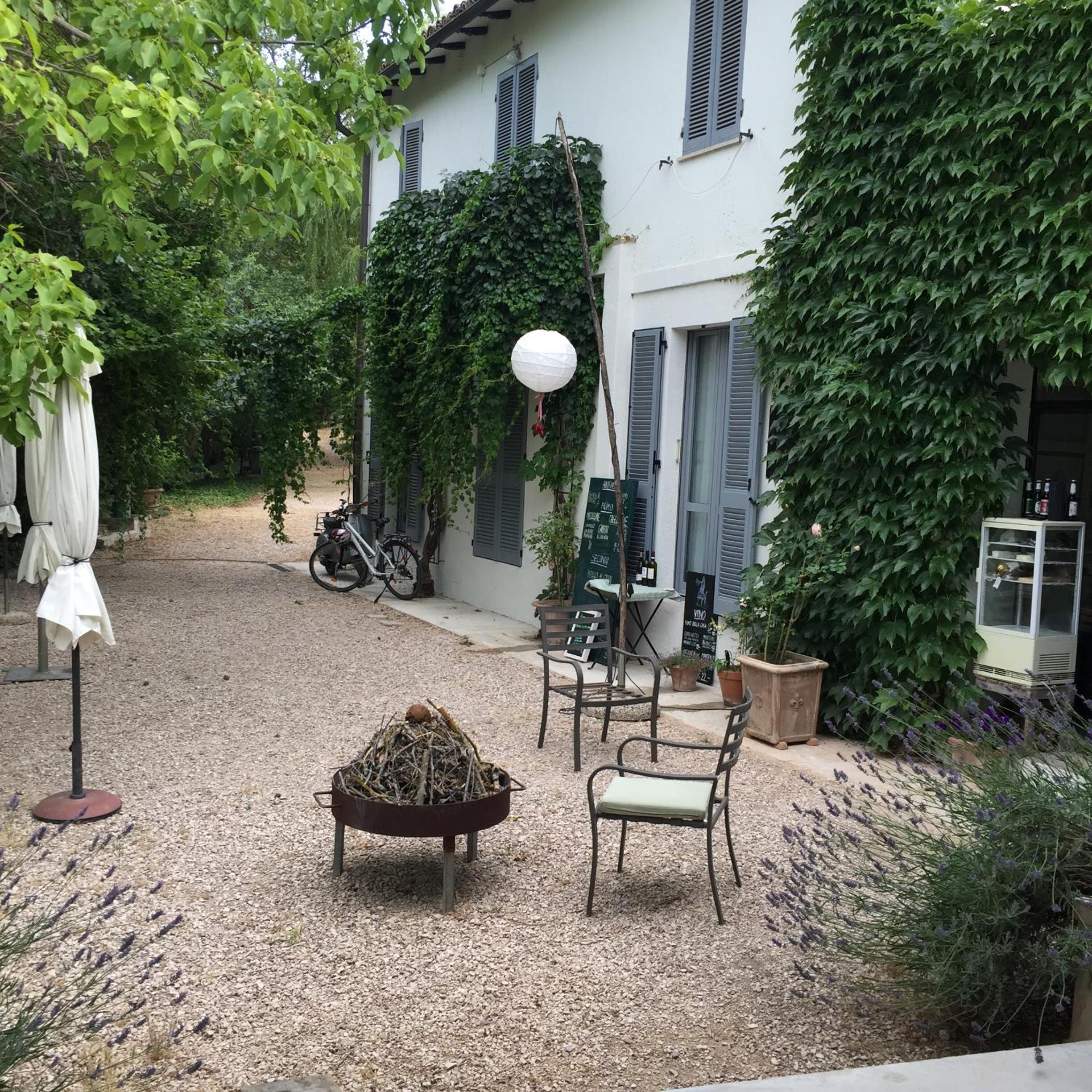 B&B Il Grotto view 3