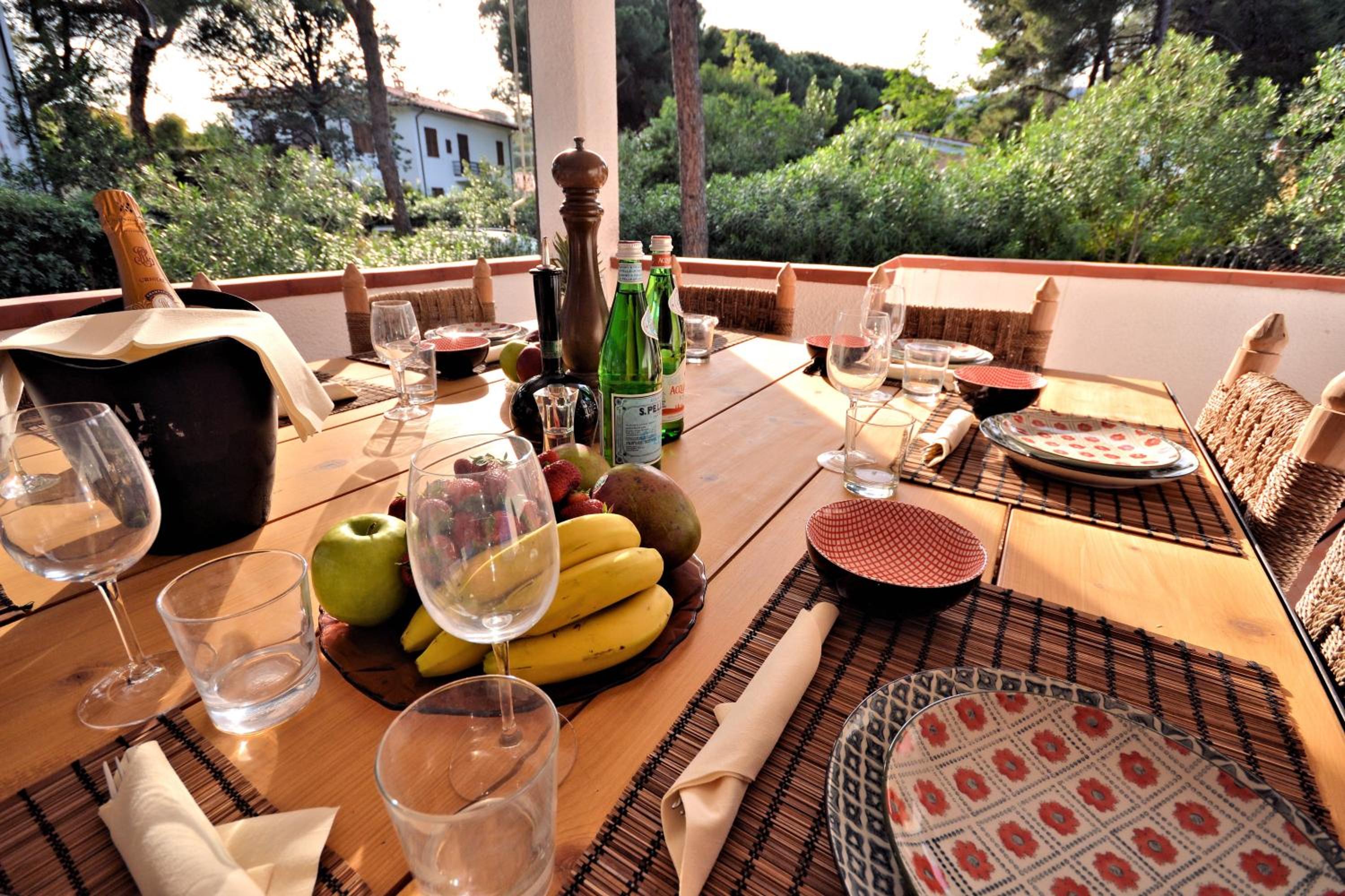 Villa Montecristo view 4