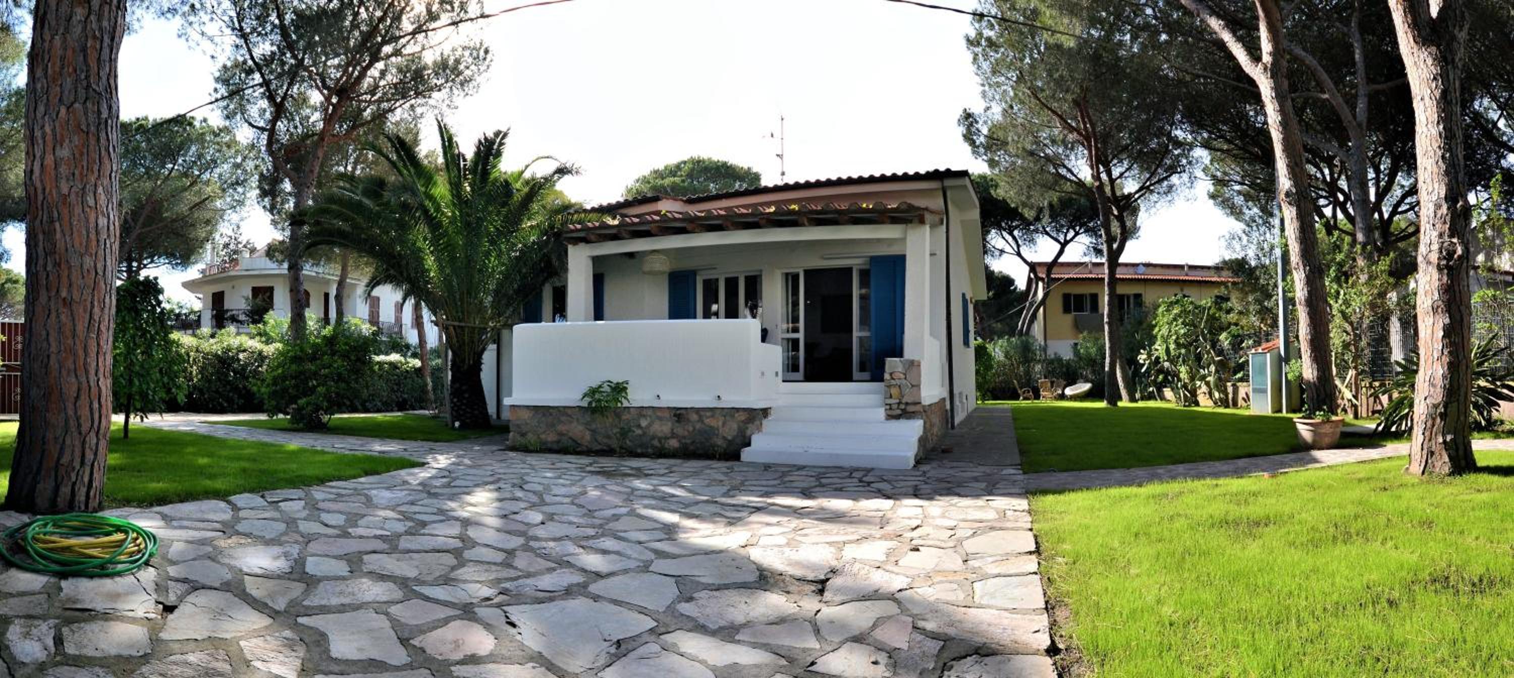 Villa Montecristo view 2
