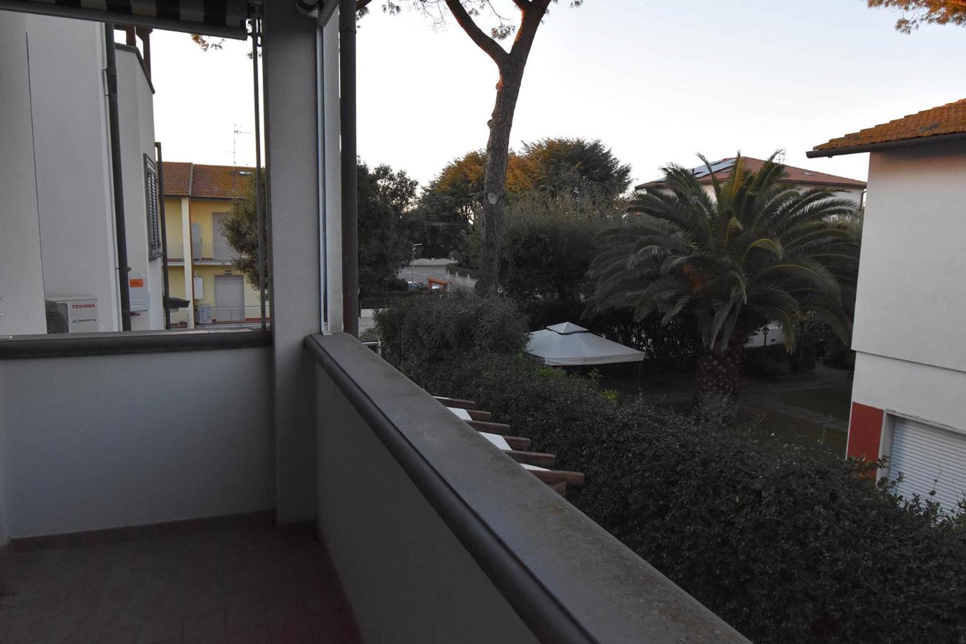 Balcony & Terrace