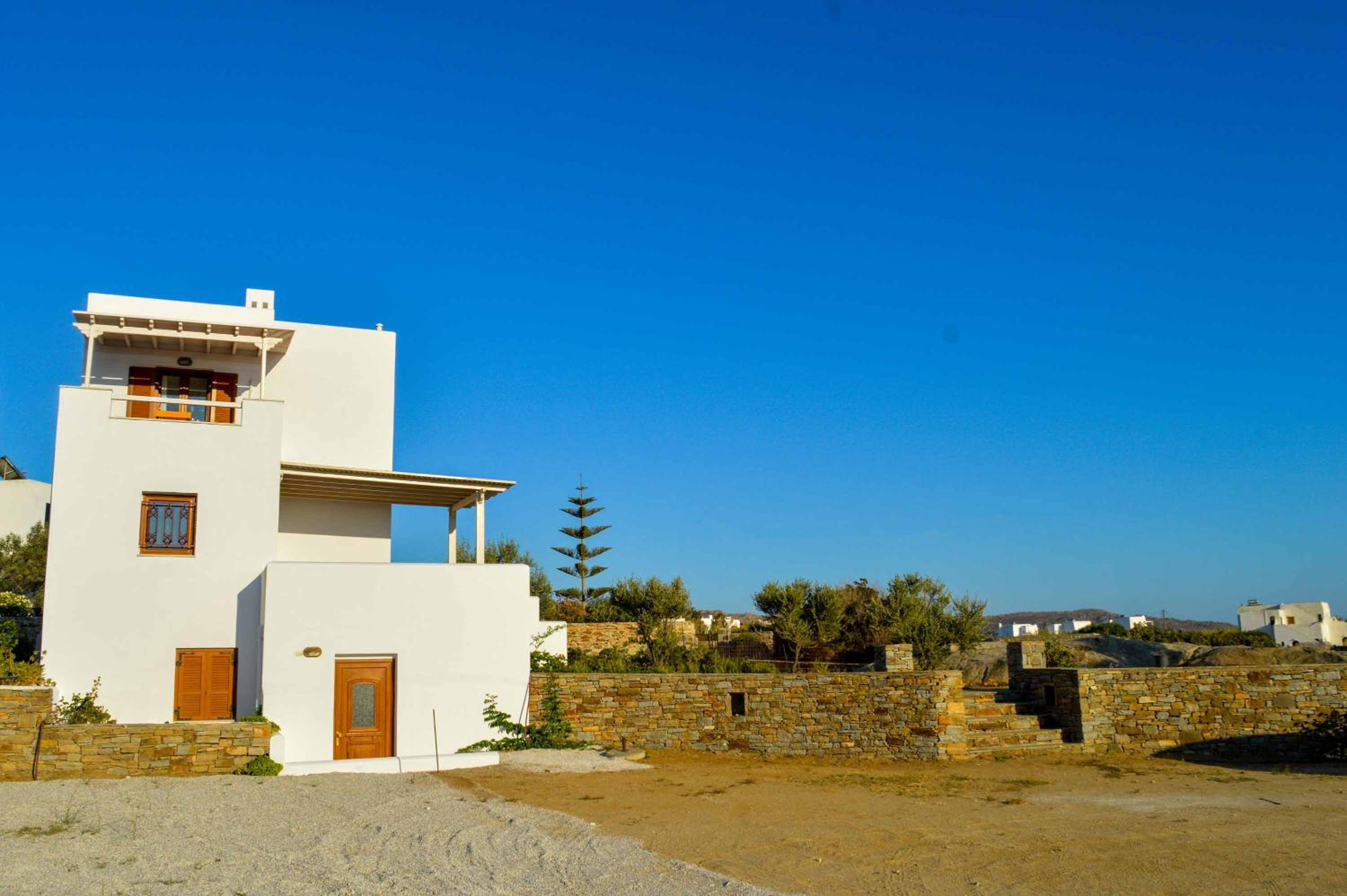 Villa Iokasti view 4