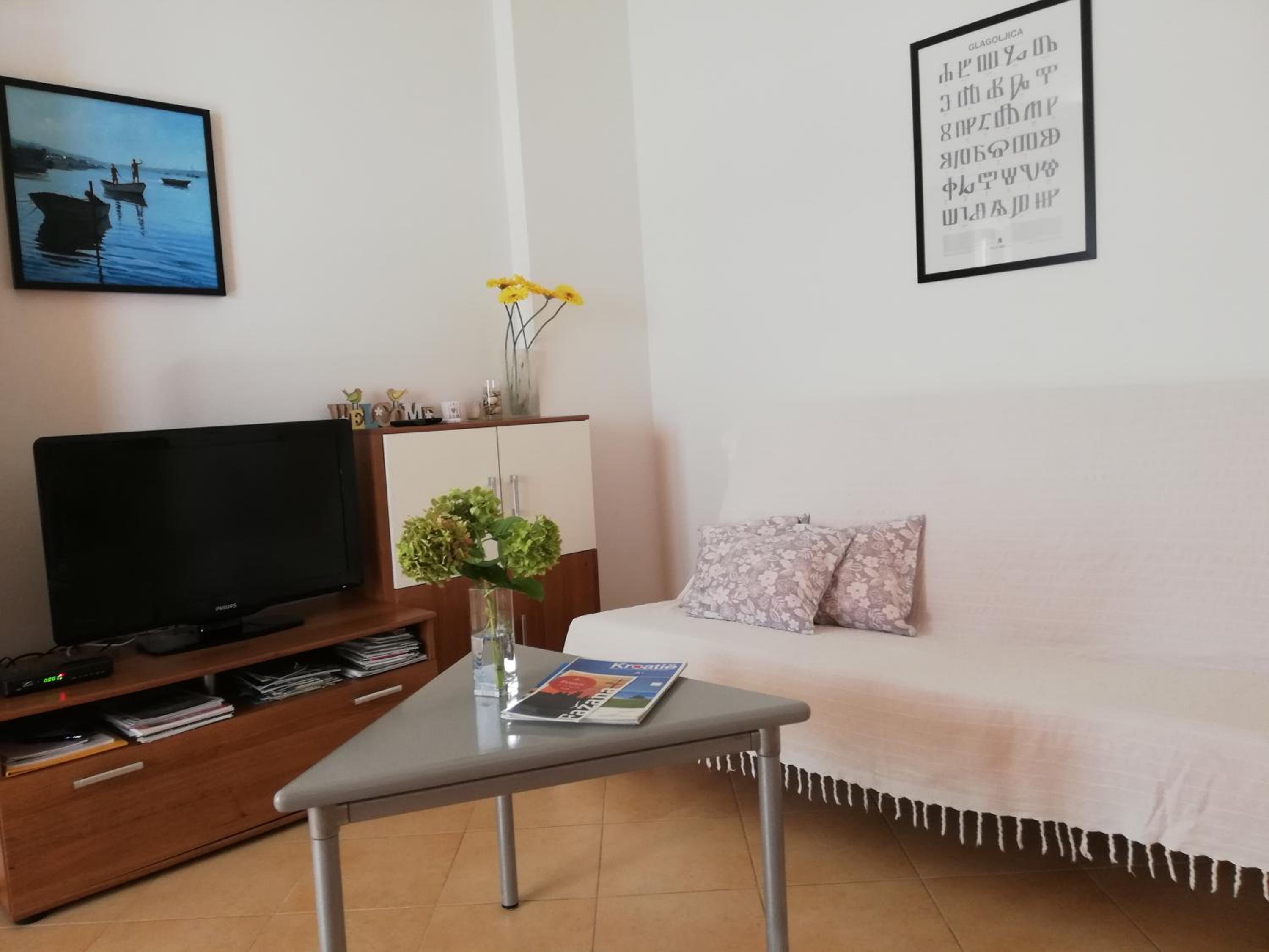 Apartment Suzy with private parking view 3