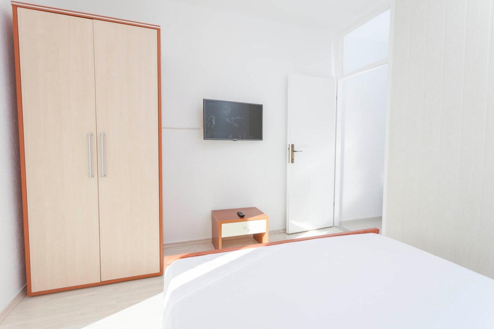 APARTMENT ARIA view 5