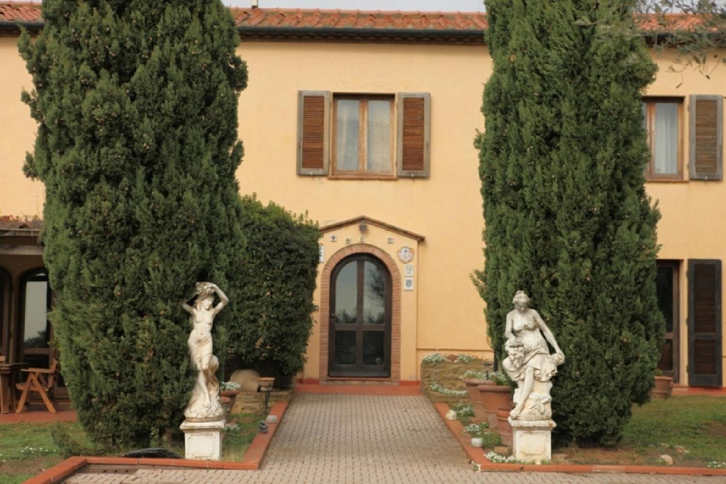 Photo 40