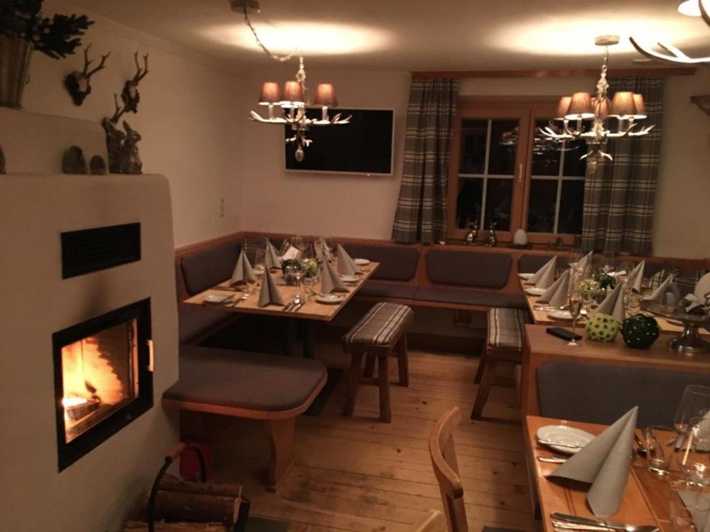restaurant