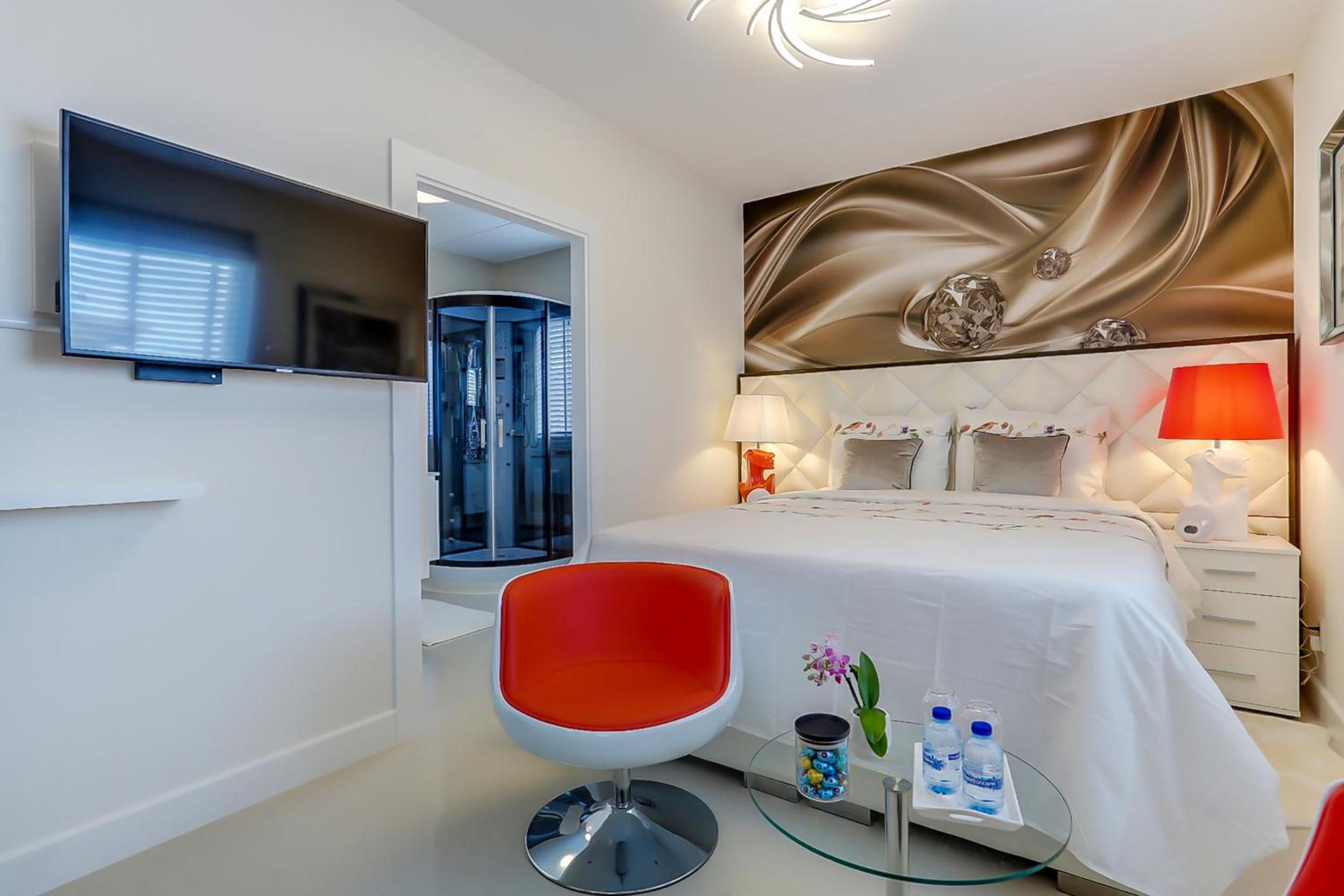 B&B Modern Times