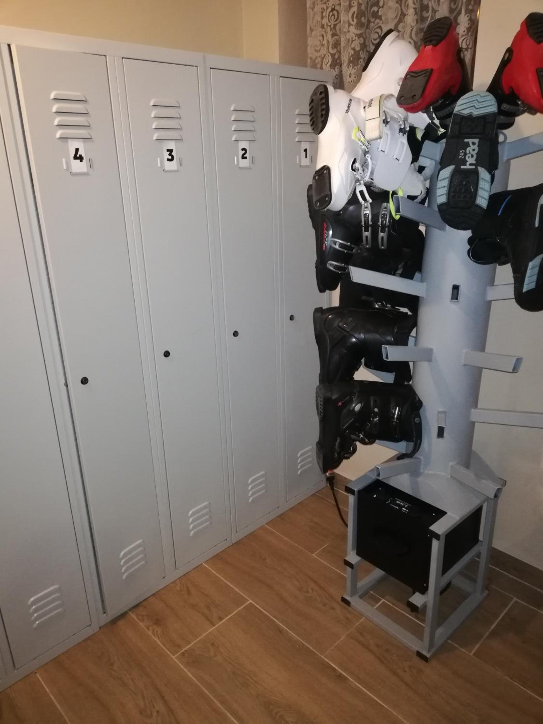 Photo 12