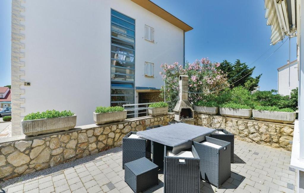 Beautiful vacation apartments in Novalja Ivana - Ana - Danijel view 5