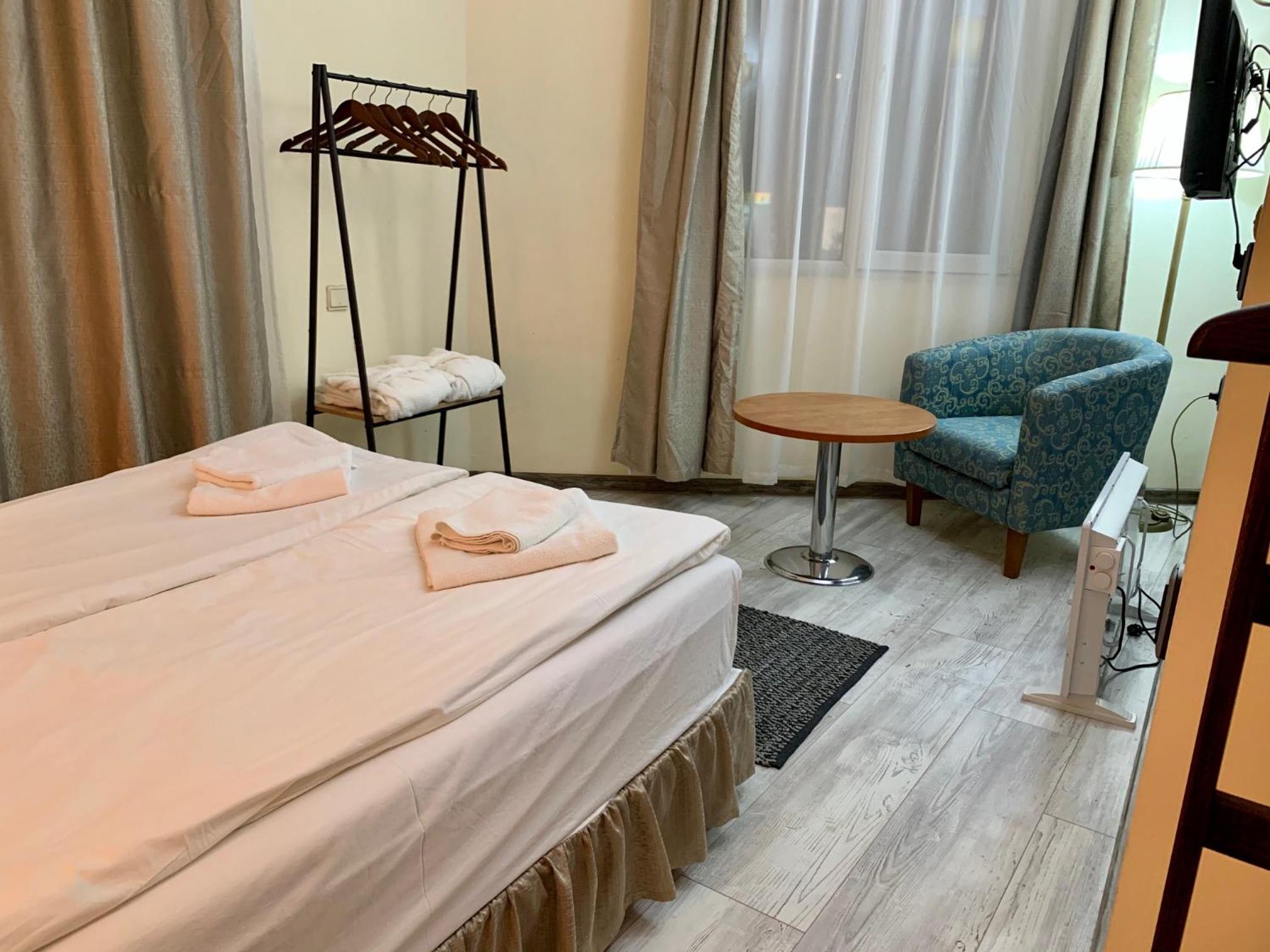 Guest Rooms Donovi