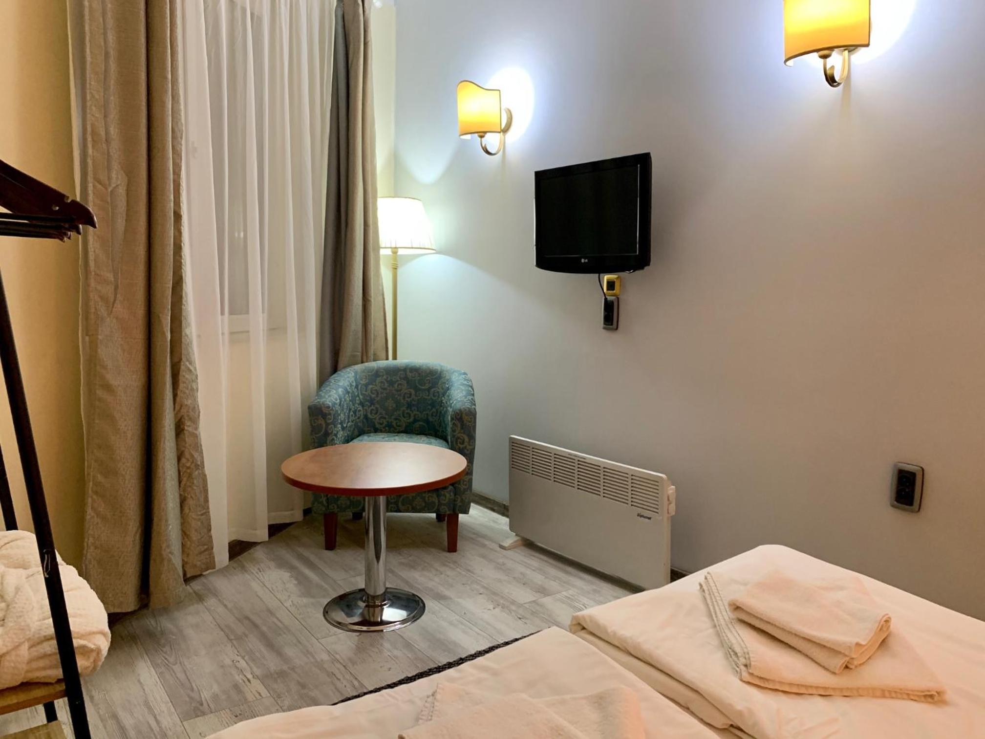 Guest Rooms Donovi