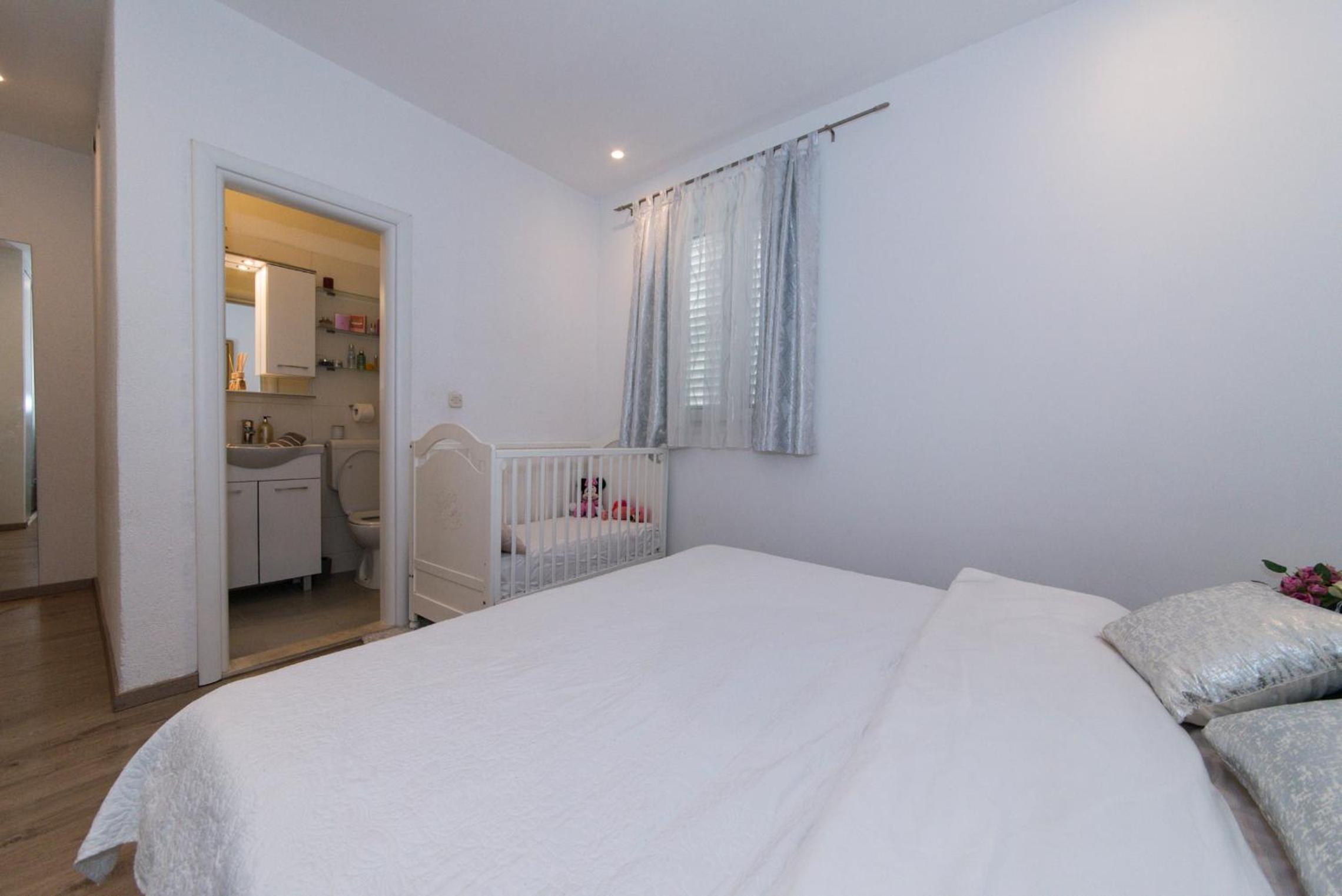 Apartman IT Vila Vesa Promajna view 3