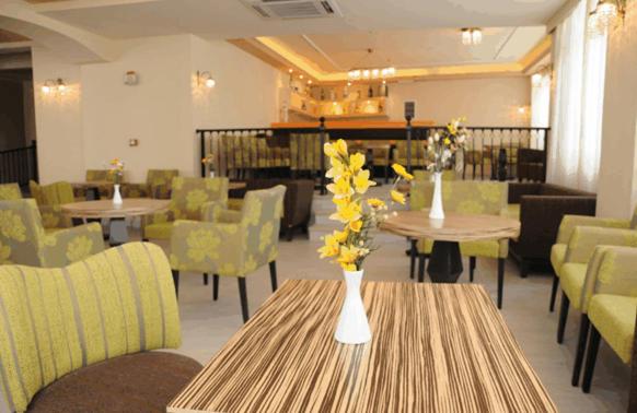 Regina Studios & Hotel photo 4