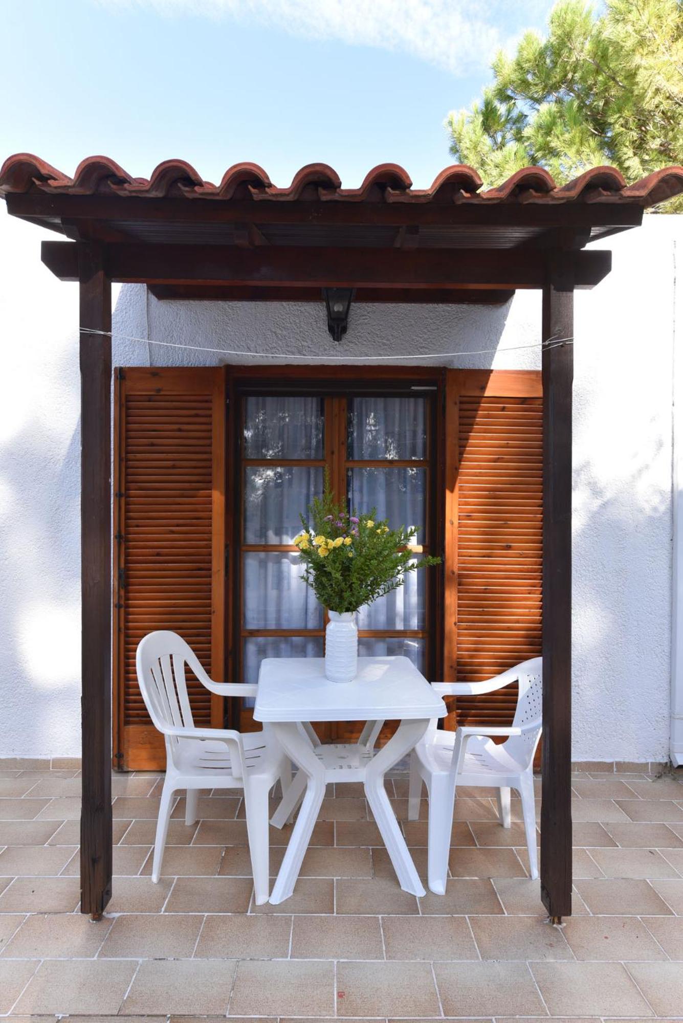 Eretria Park Studios view 5