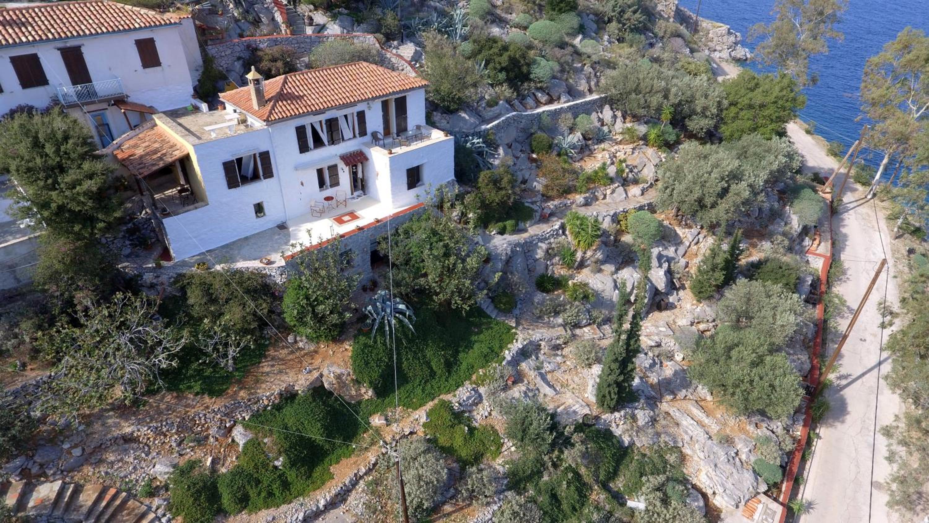 Arbeli House