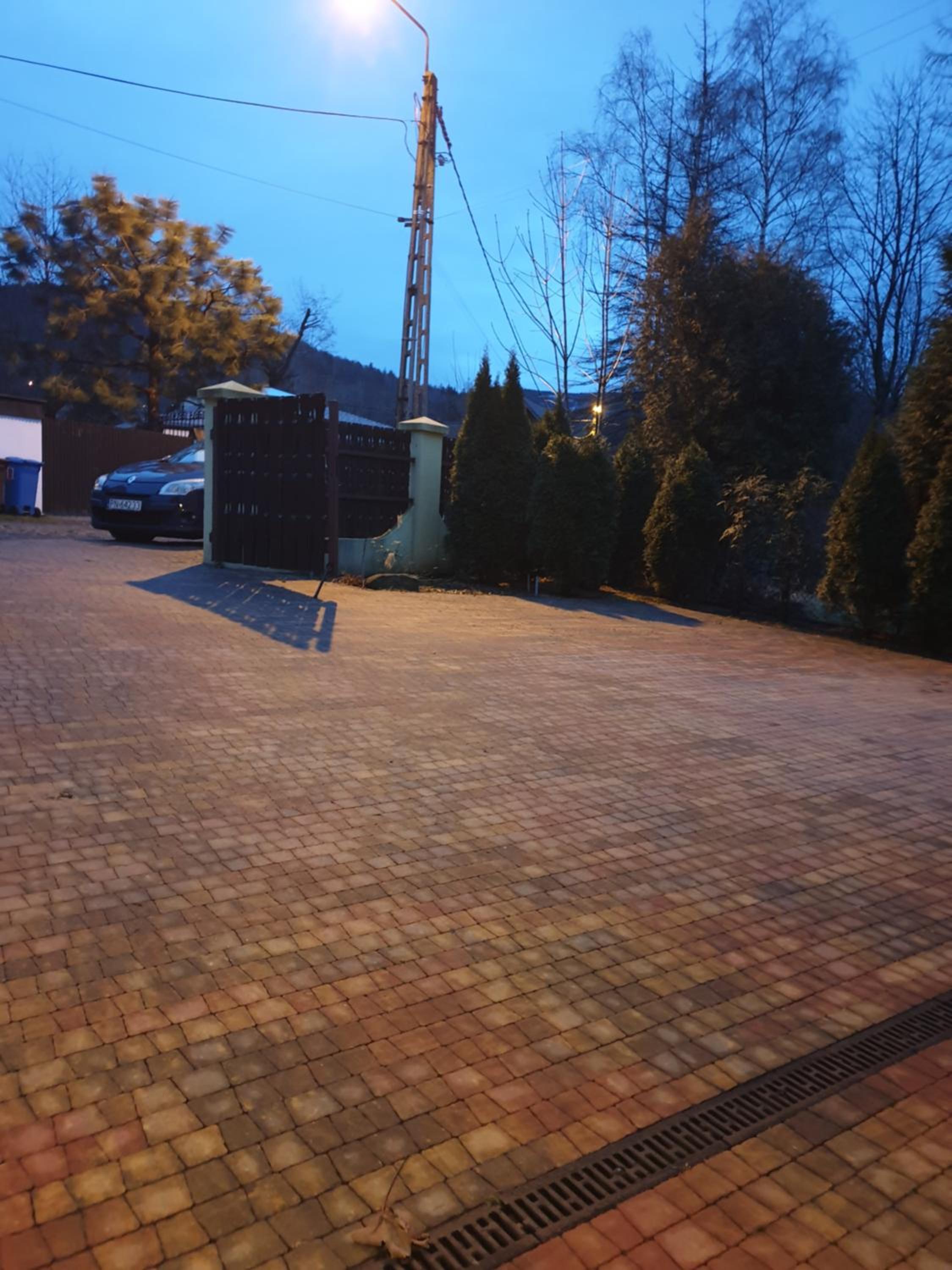 Photo 10