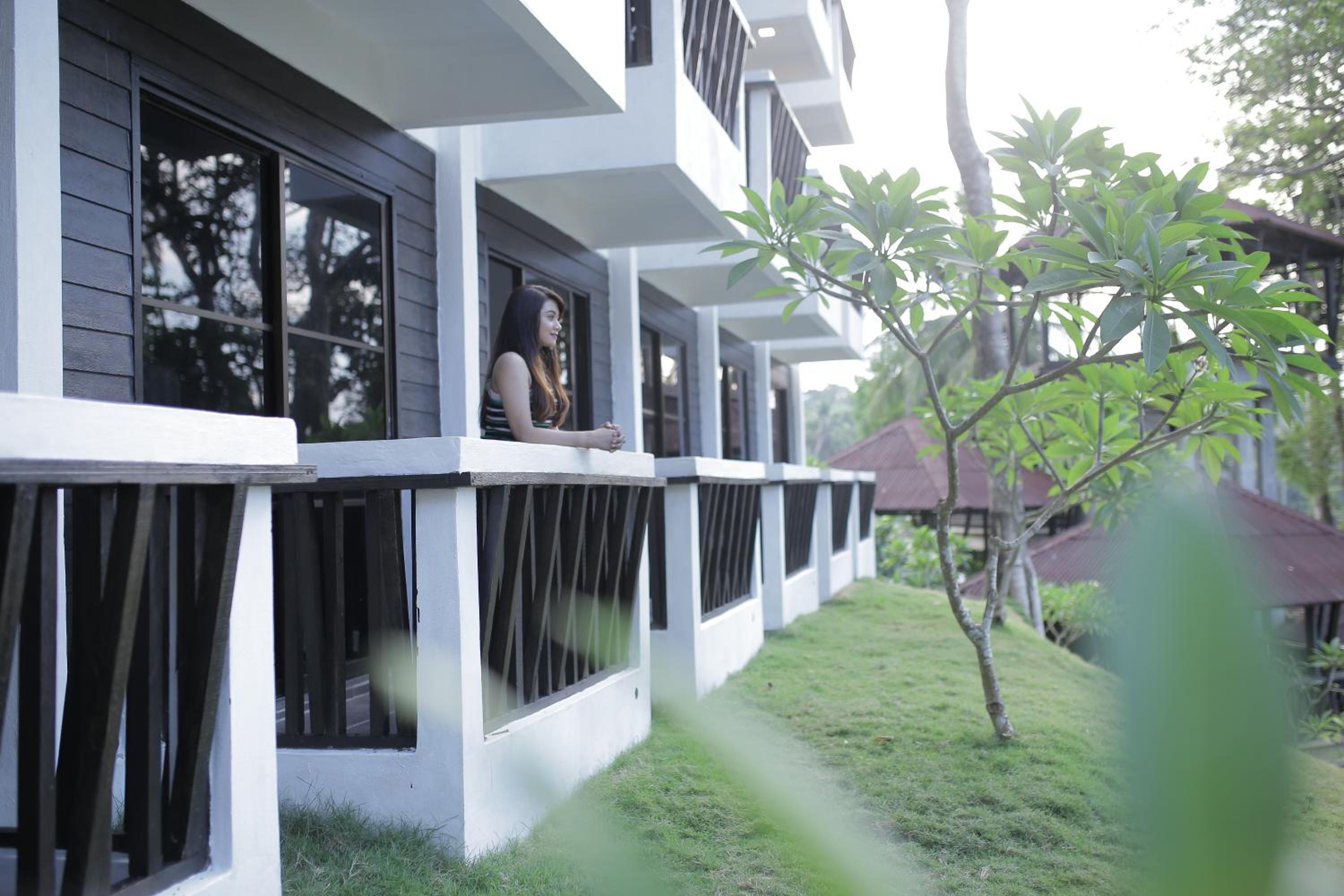 Aman Dan Laut photo 2