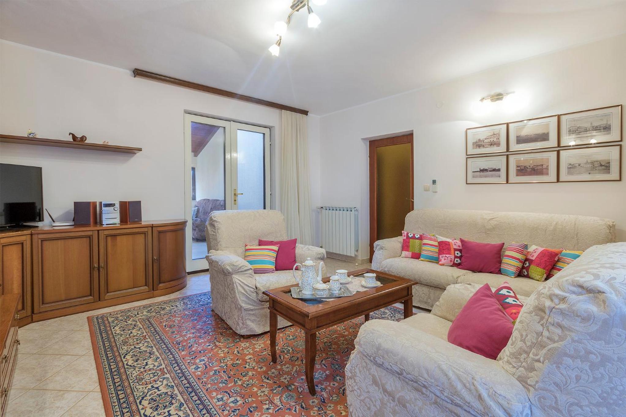 Modern, affordable and nicely decorated - Paradise