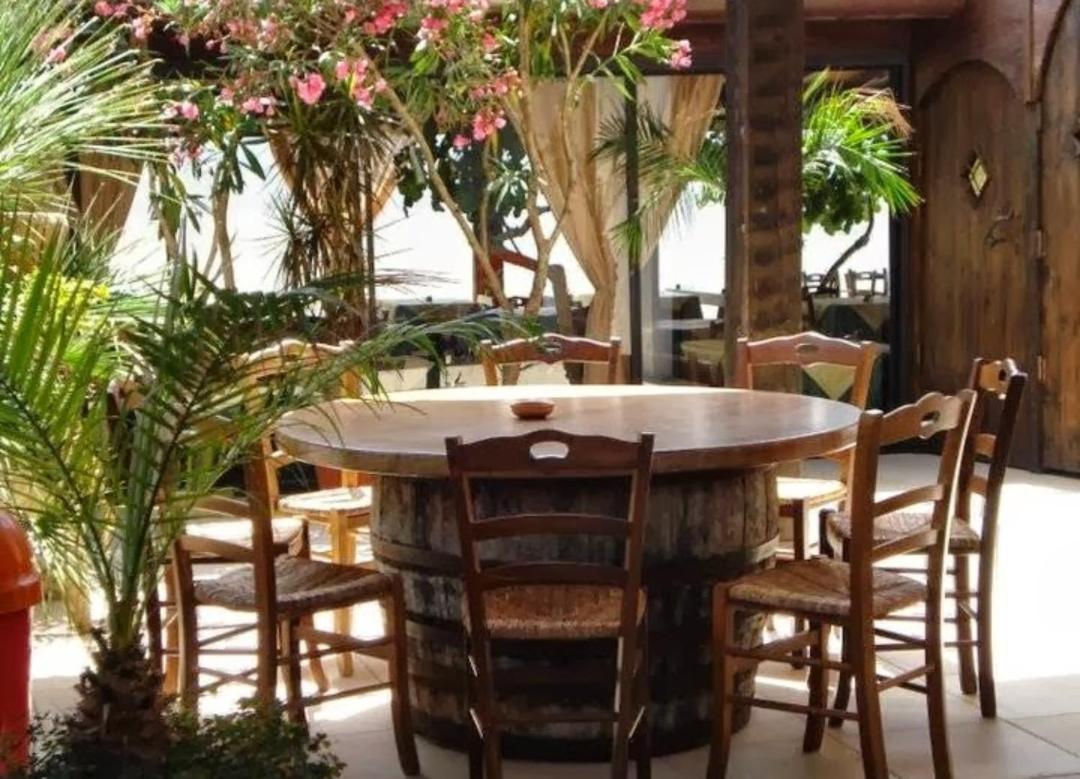 Stanza B&B Posto Rosso view 3