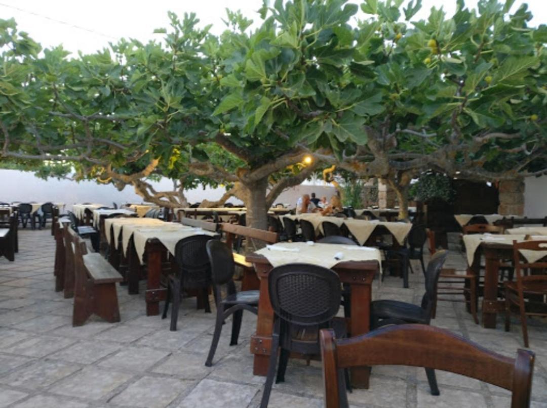 Stanza B&B Posto Rosso view 5