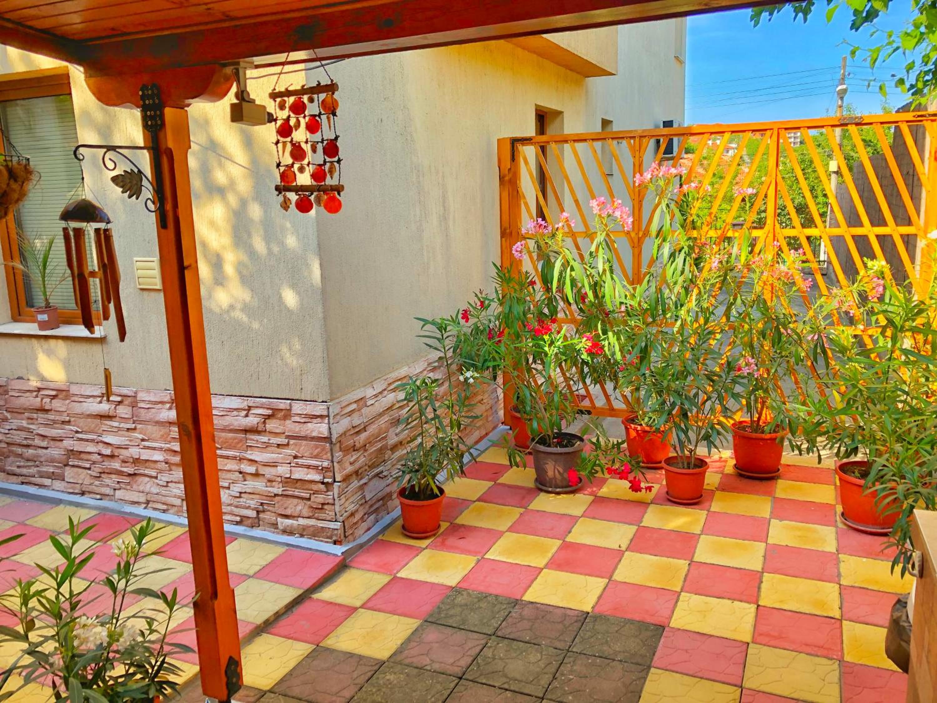 Tatyana Guest House