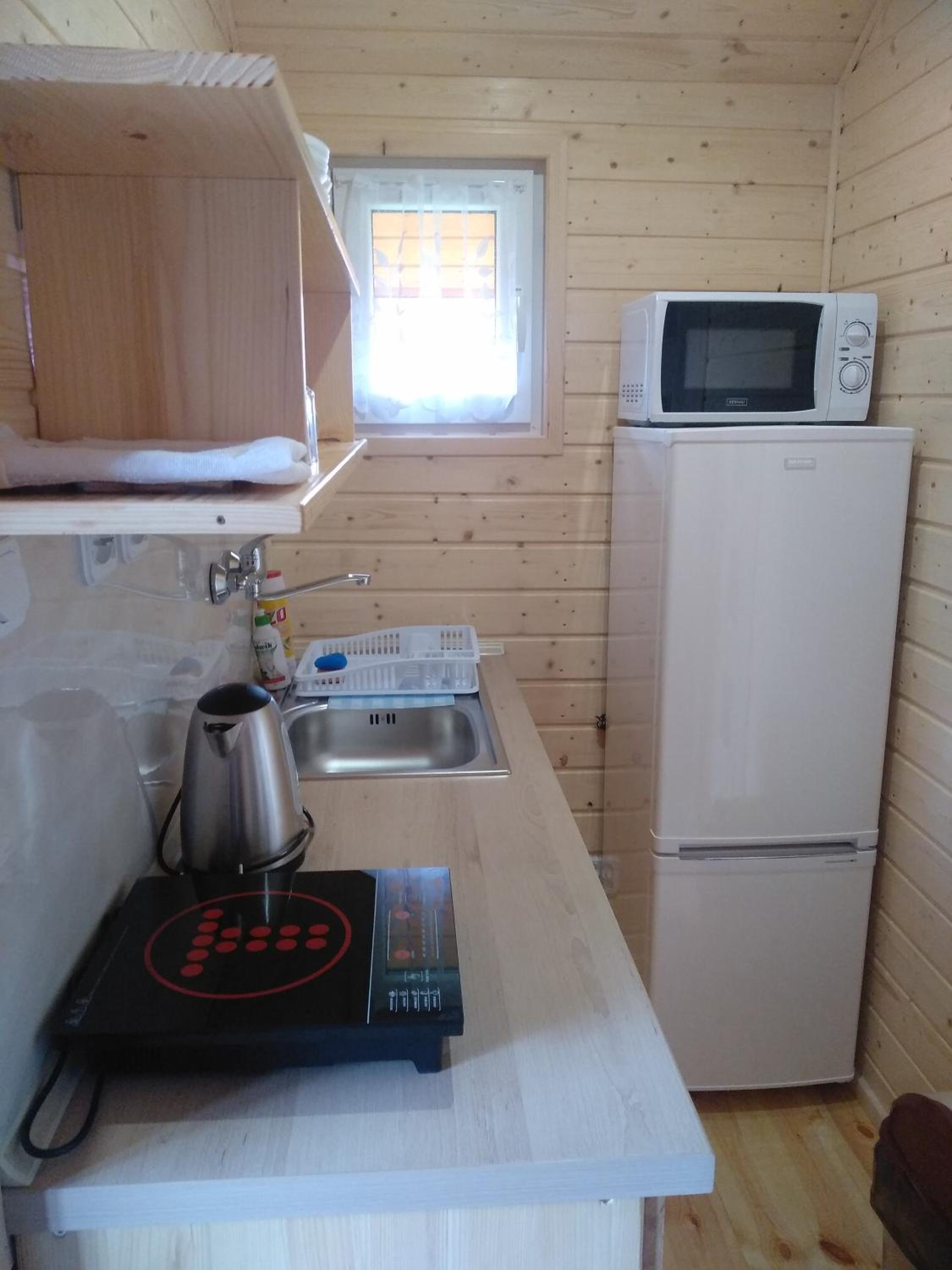 Photo 18