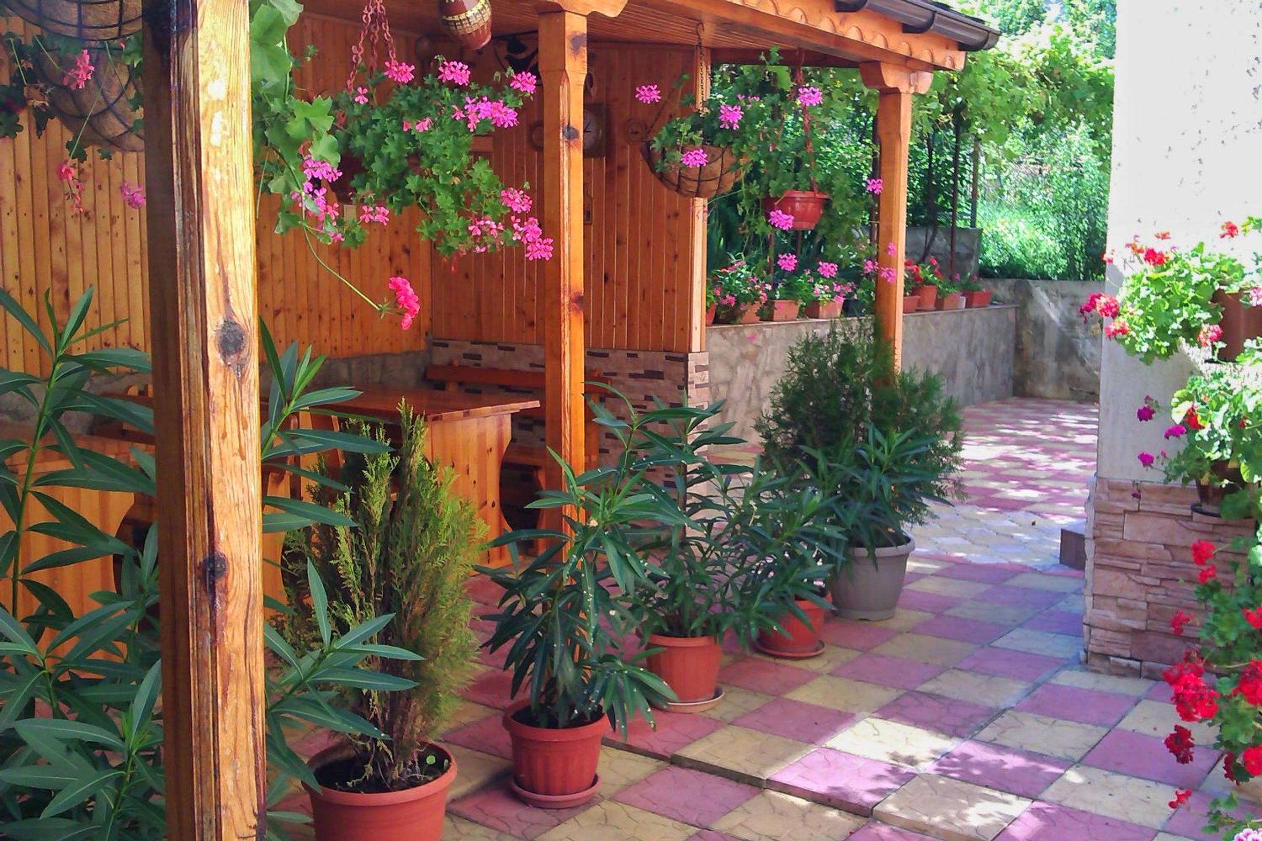 Tatyana Guest House