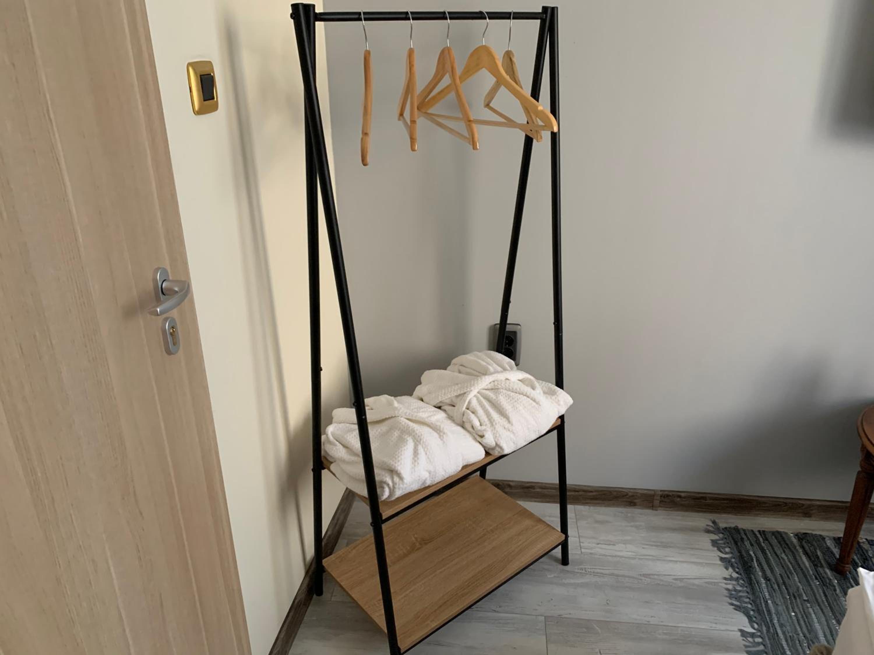 Guest Rooms Donovi