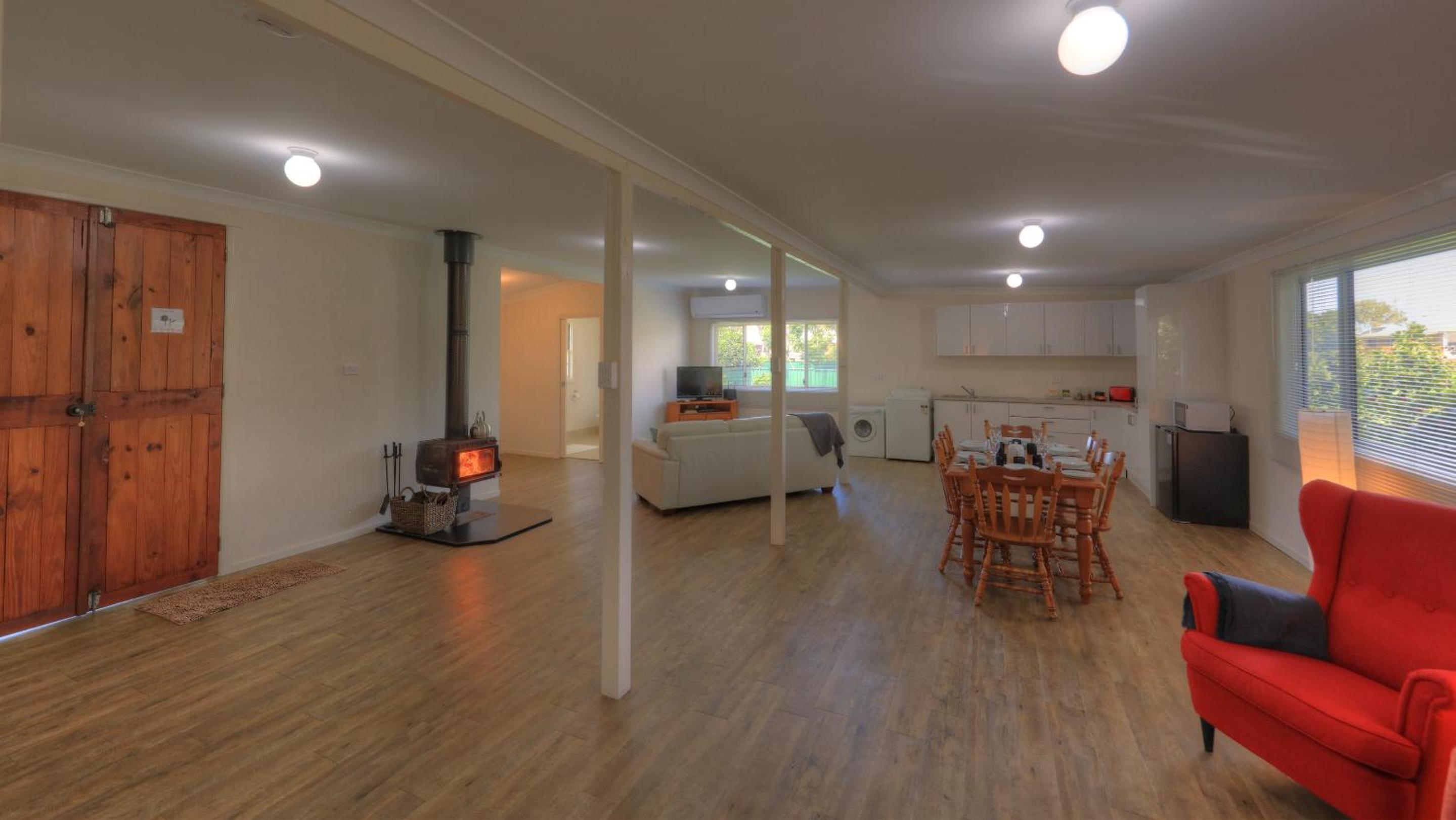 Village Stays Coldstream Gallery Bungalow