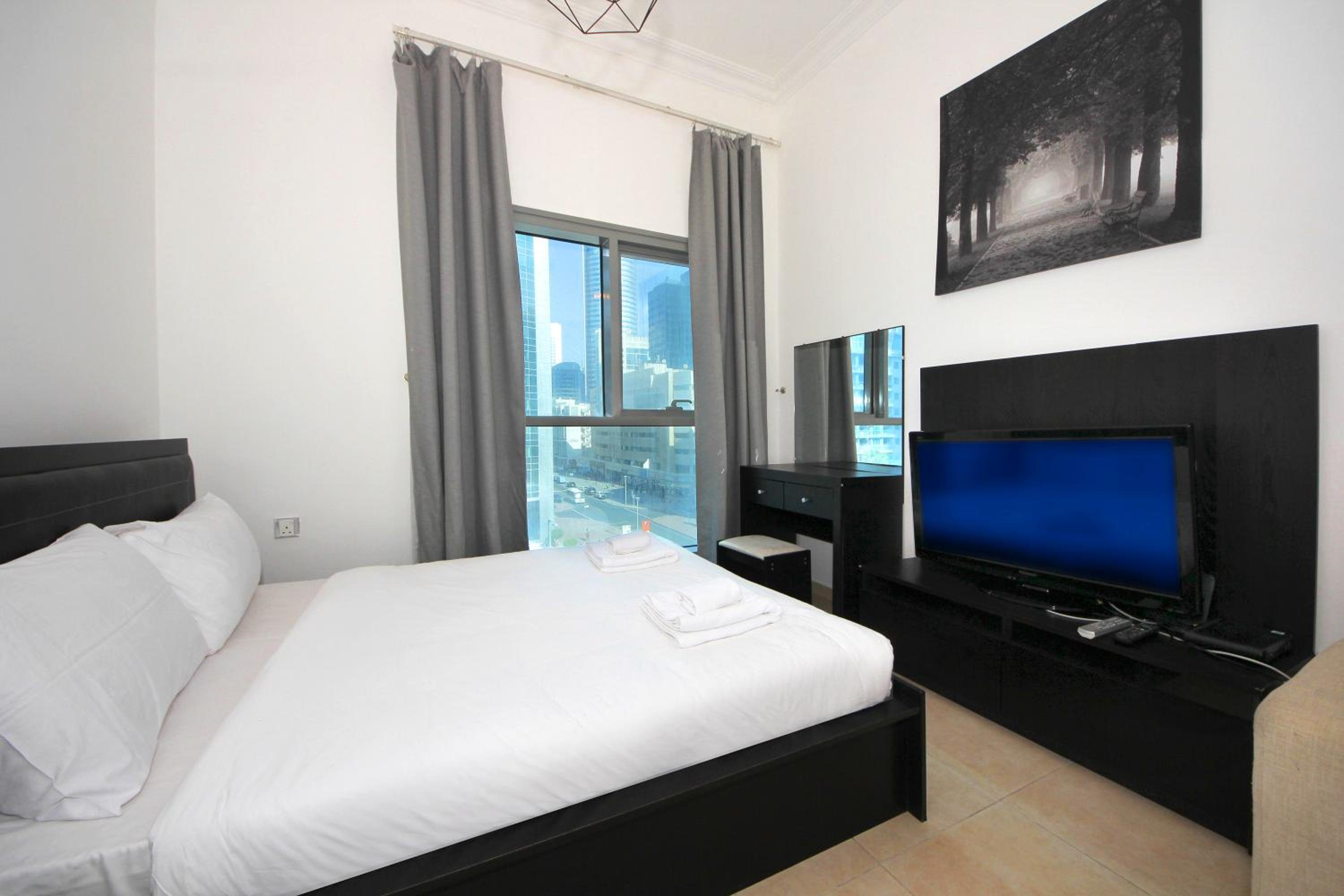 Studio Apartment in Zumurud Tower , Dubai Marina