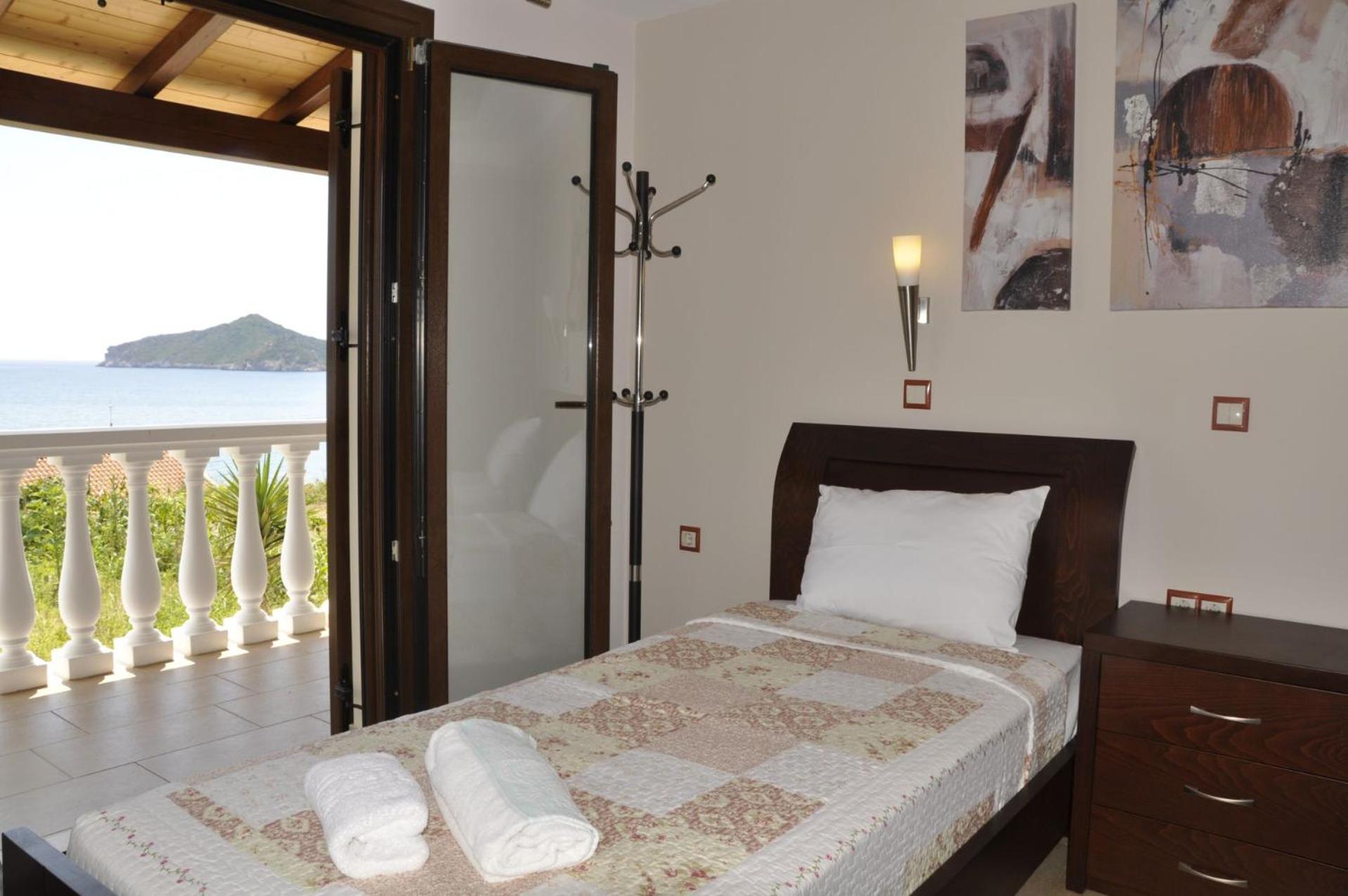 Corfu Maisonettes Anemouri - San George Apartments