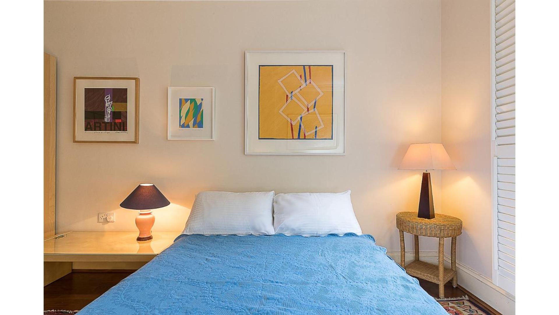 JOIVY Elegant 2 bed near Hampstead and Camden, sleeps 4