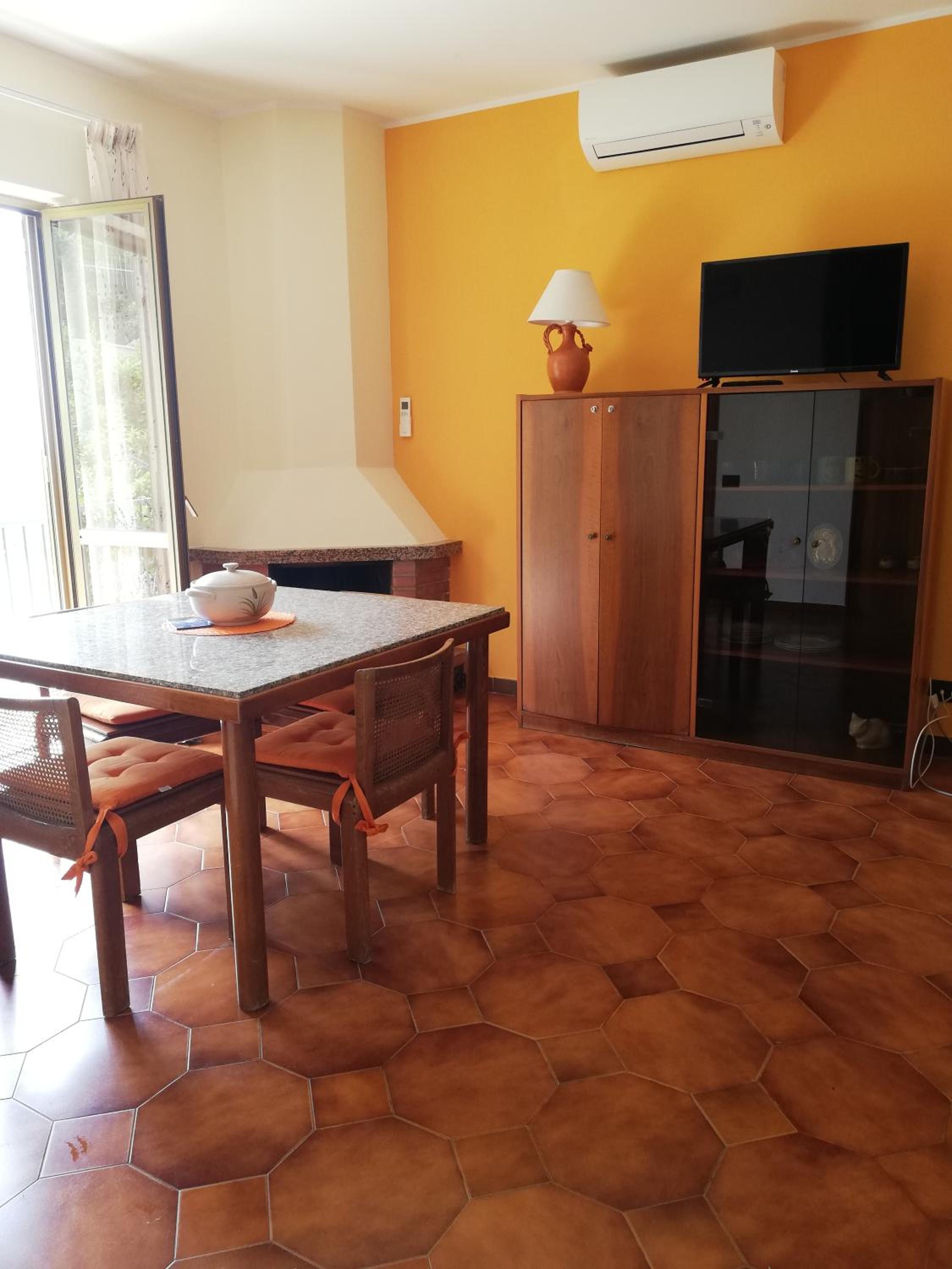 Casa Adelegigi view 5