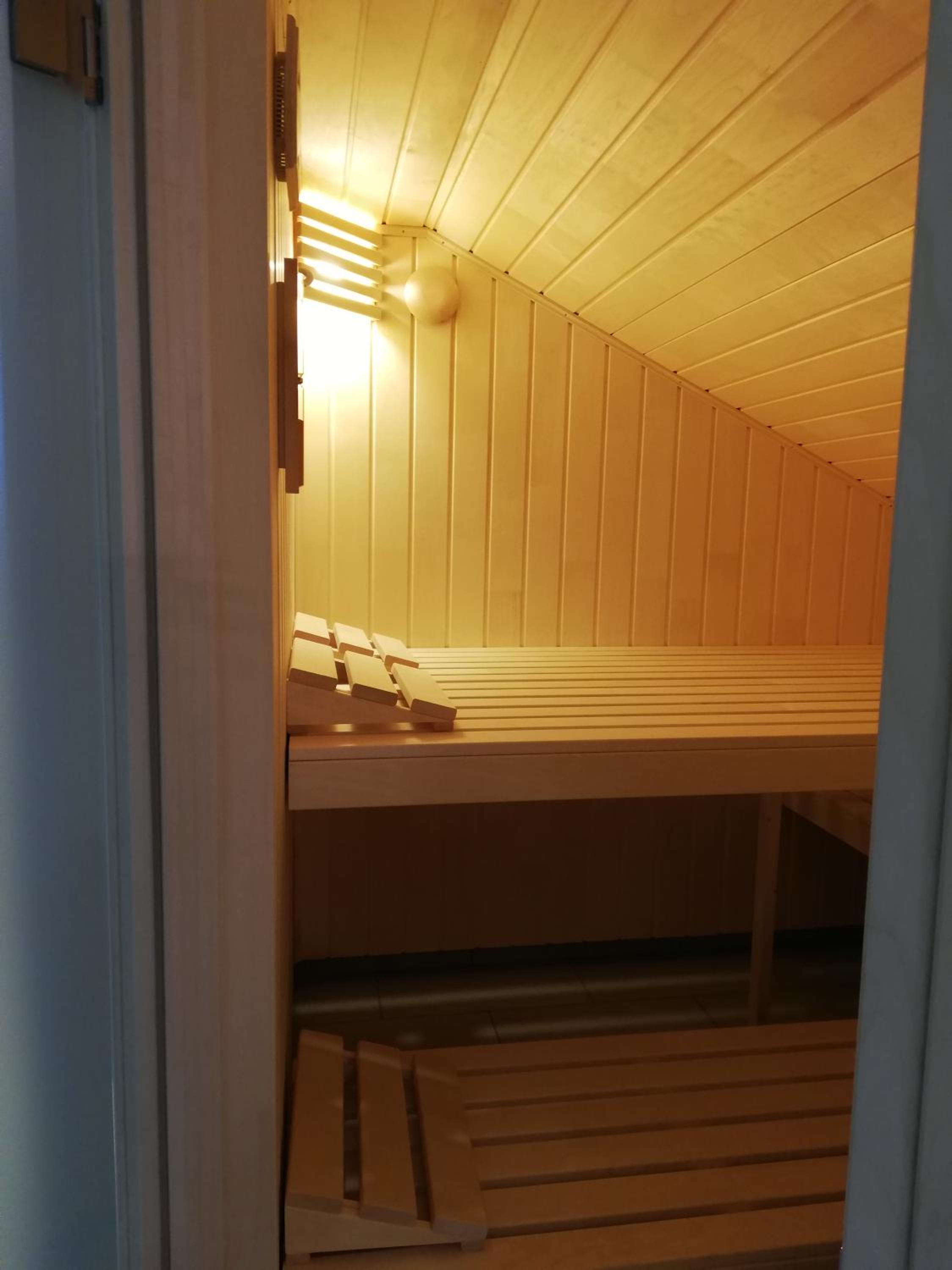 Jacuzzi