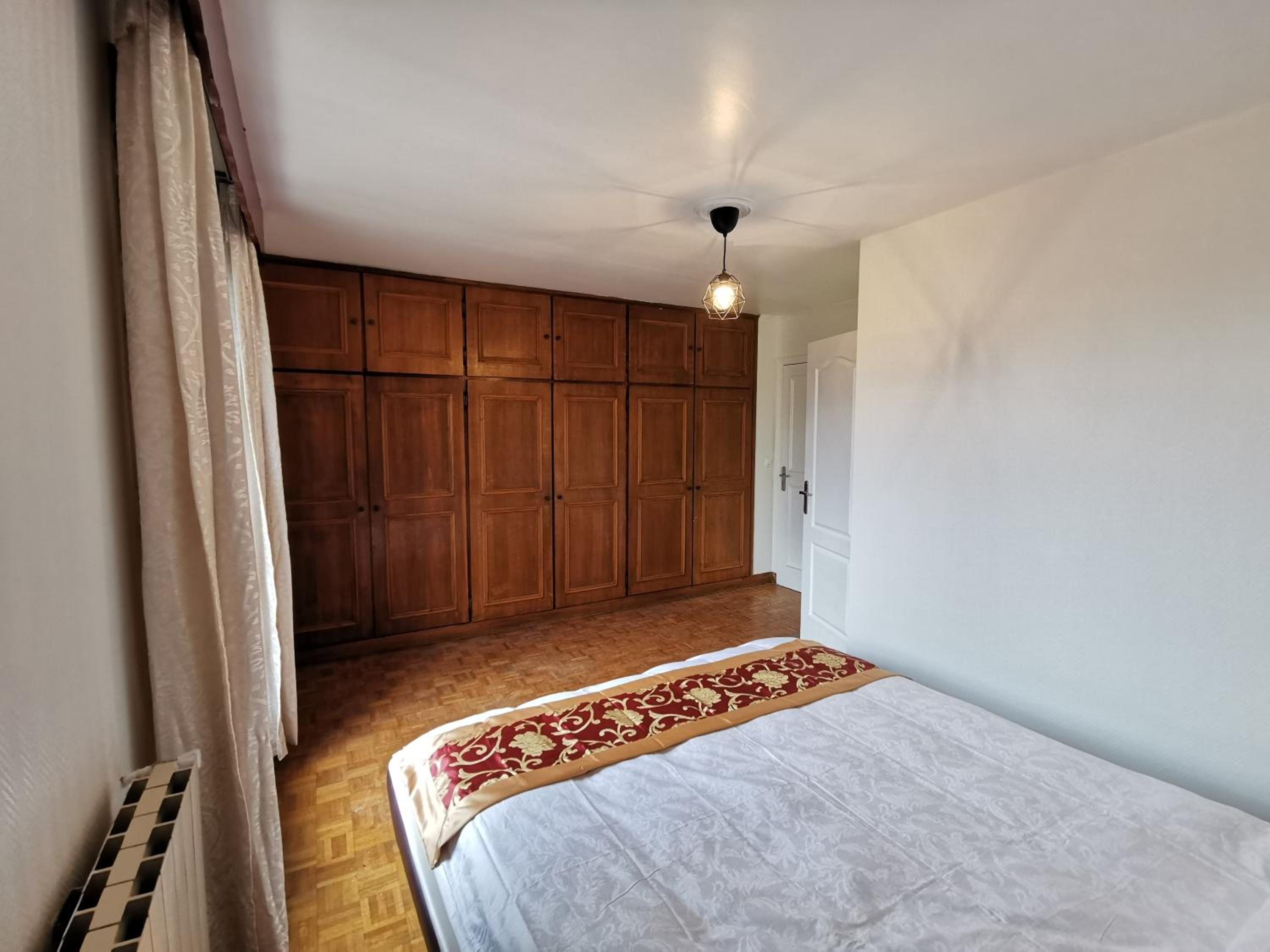 Bondy chambre