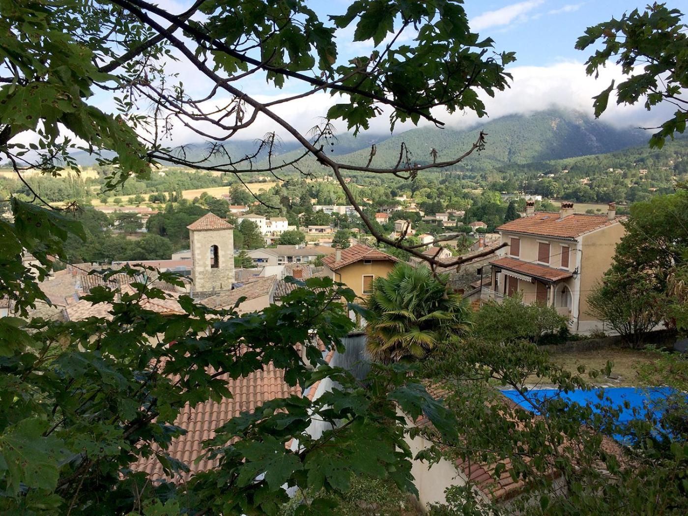 Le Mapillon view 2