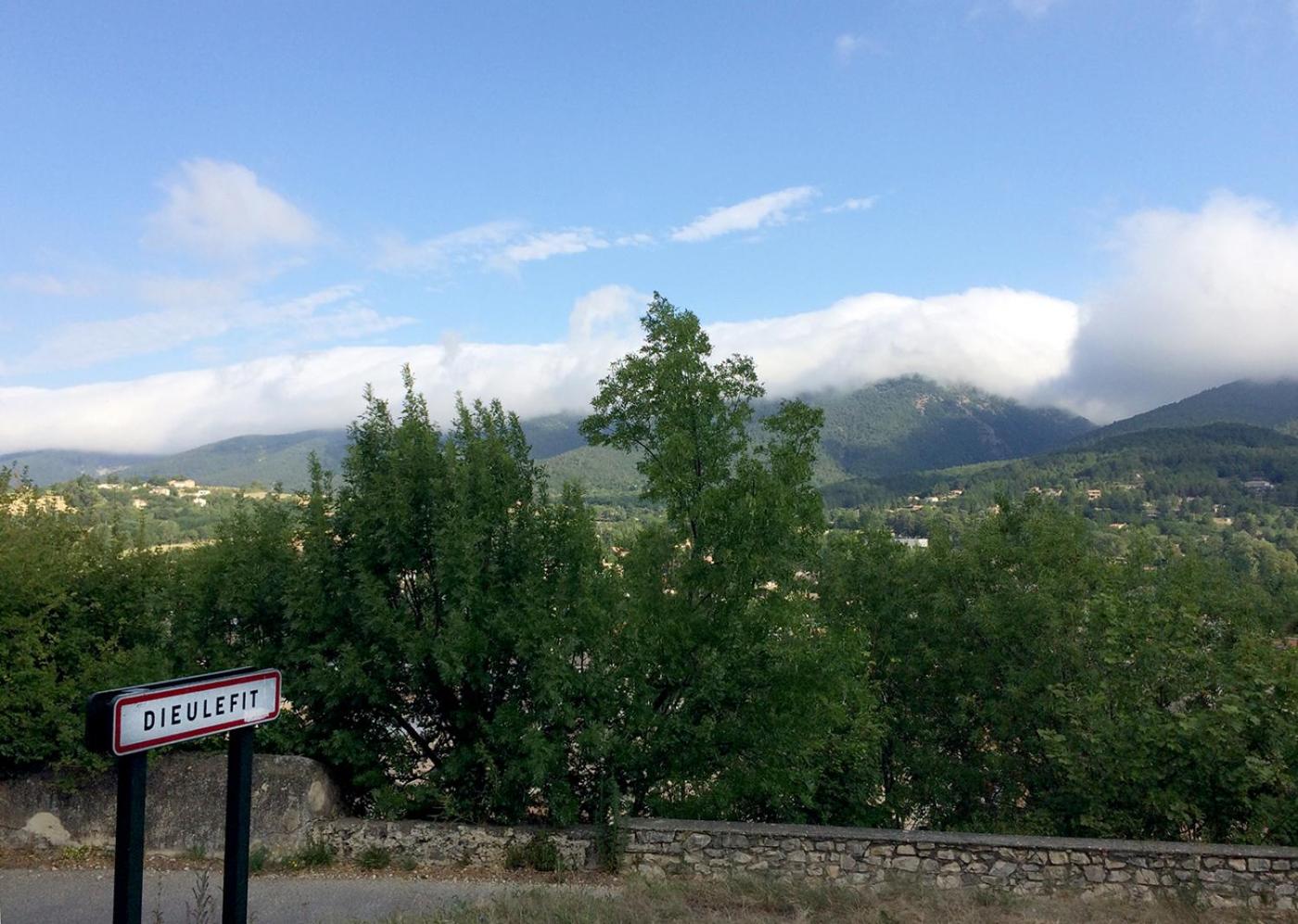 Le Mapillon view 3