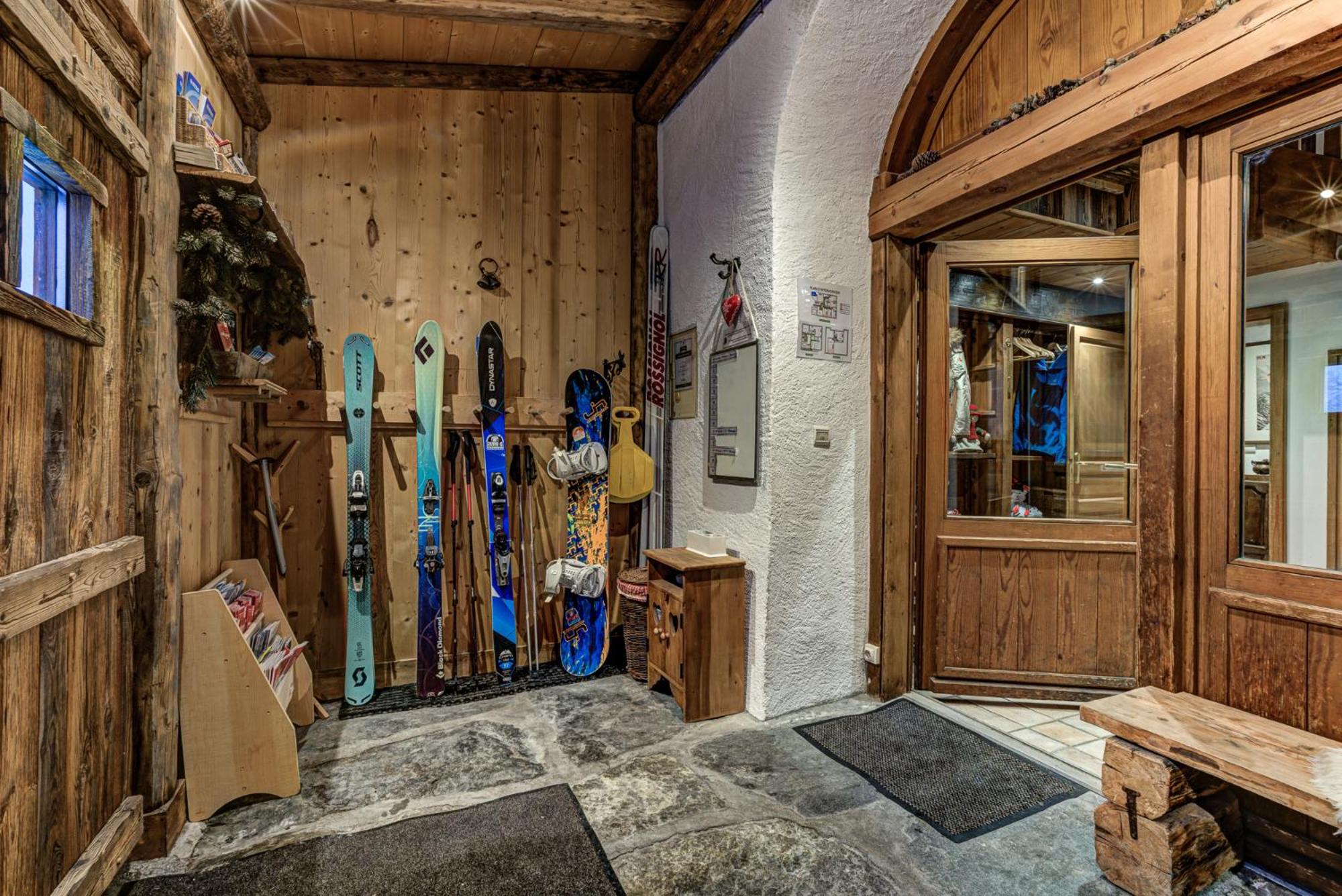 Photo 25